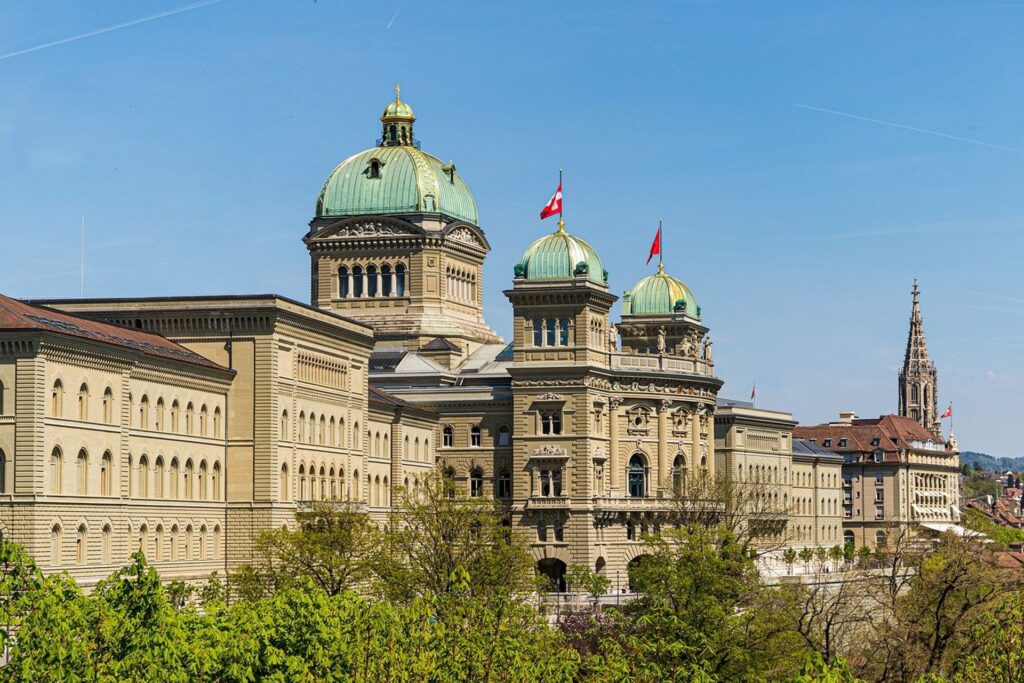 Il celeberrimo Palazzo Federale di Berna ospita gli uffici governativi