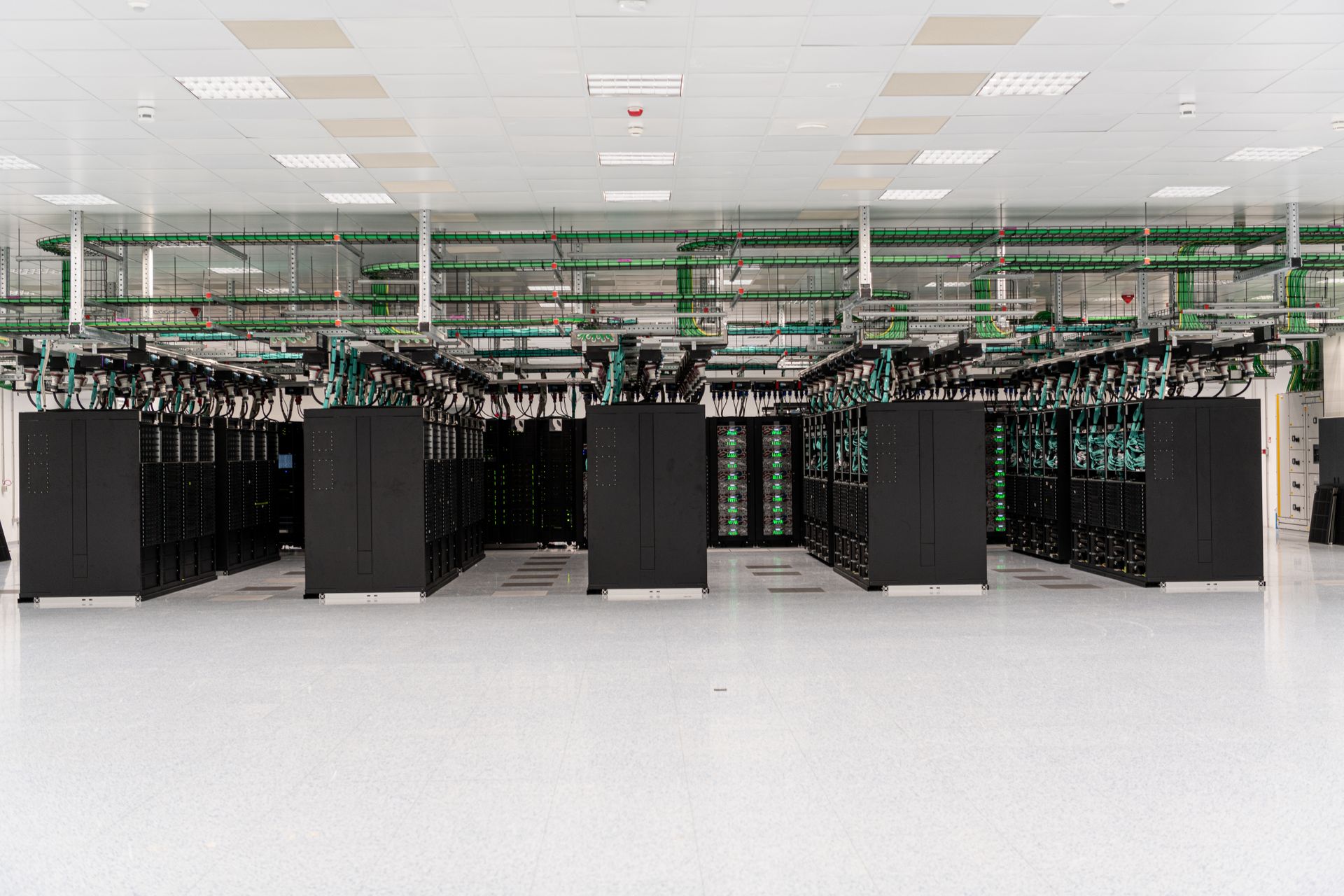 A Középtávú Időjárás-előrejelzések Európai Központjának szuperszámítógépe a bolognai Big Data Technopole belsejében (Photo Giacomo Maestri)