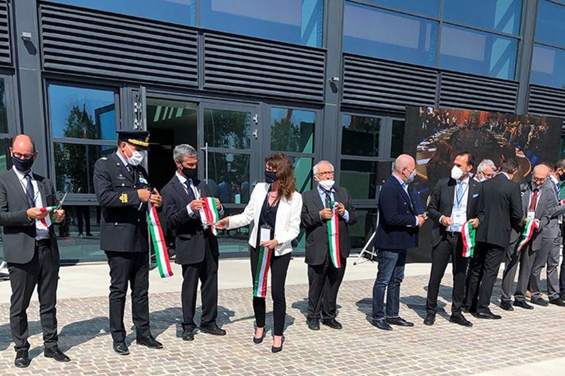 De openingsceremonie van het kantoor in Bologna van de ECWMF, het Europees Centrum voor weersvoorspellingen op middellange termijn (Foto Giacomo Maestri)