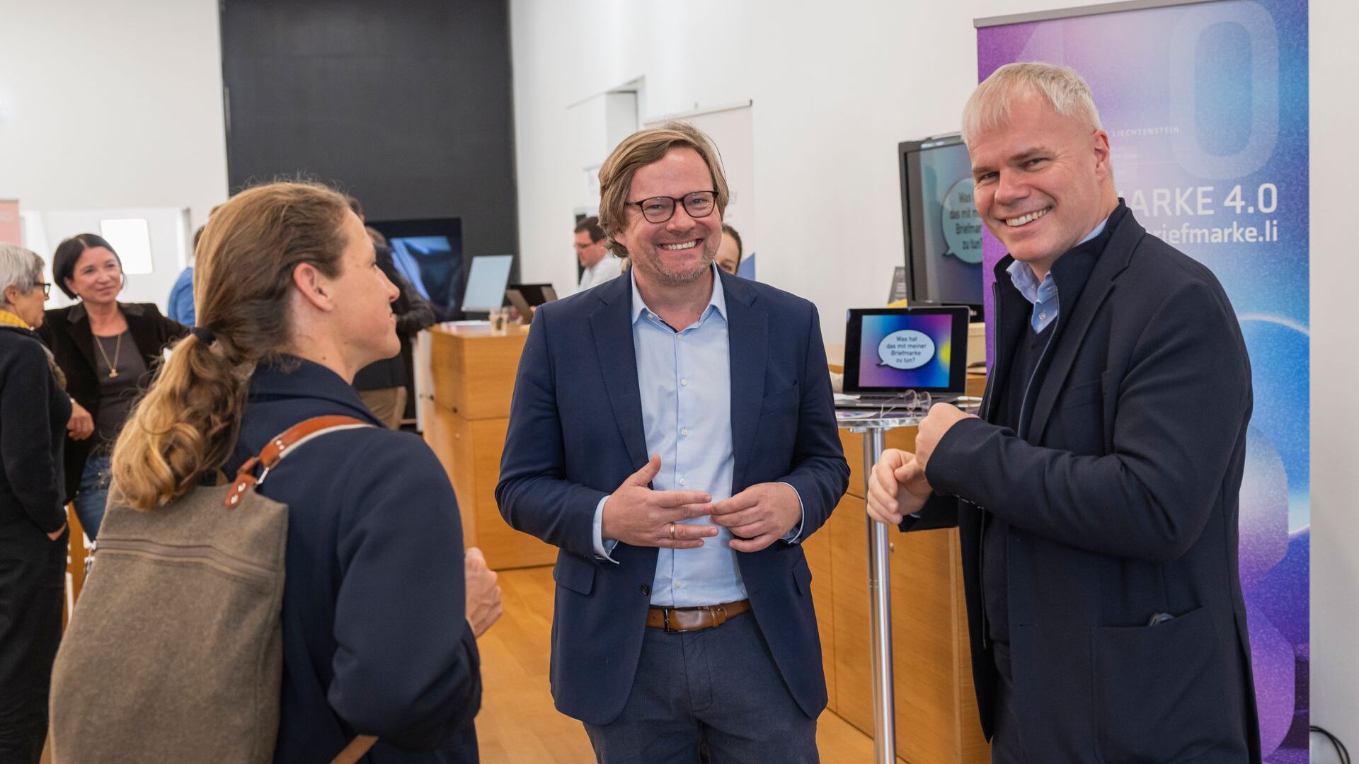 „Дигиталтаг Вадуз“, који је Музеј уметности главног града Кнежевине Лихтенштајн дочекао у суботу 6. новембра 2021, изазвао је ентузијазам јавности и говорника у аналогији са „Швајцарским дигиталним даном“ следећег 10.