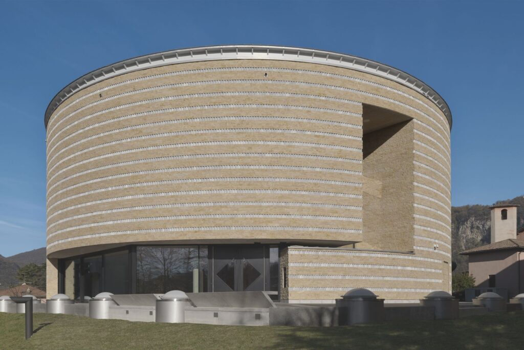 L'edificio del Teatro dell'Architettura di Mendrisio in Svizzera