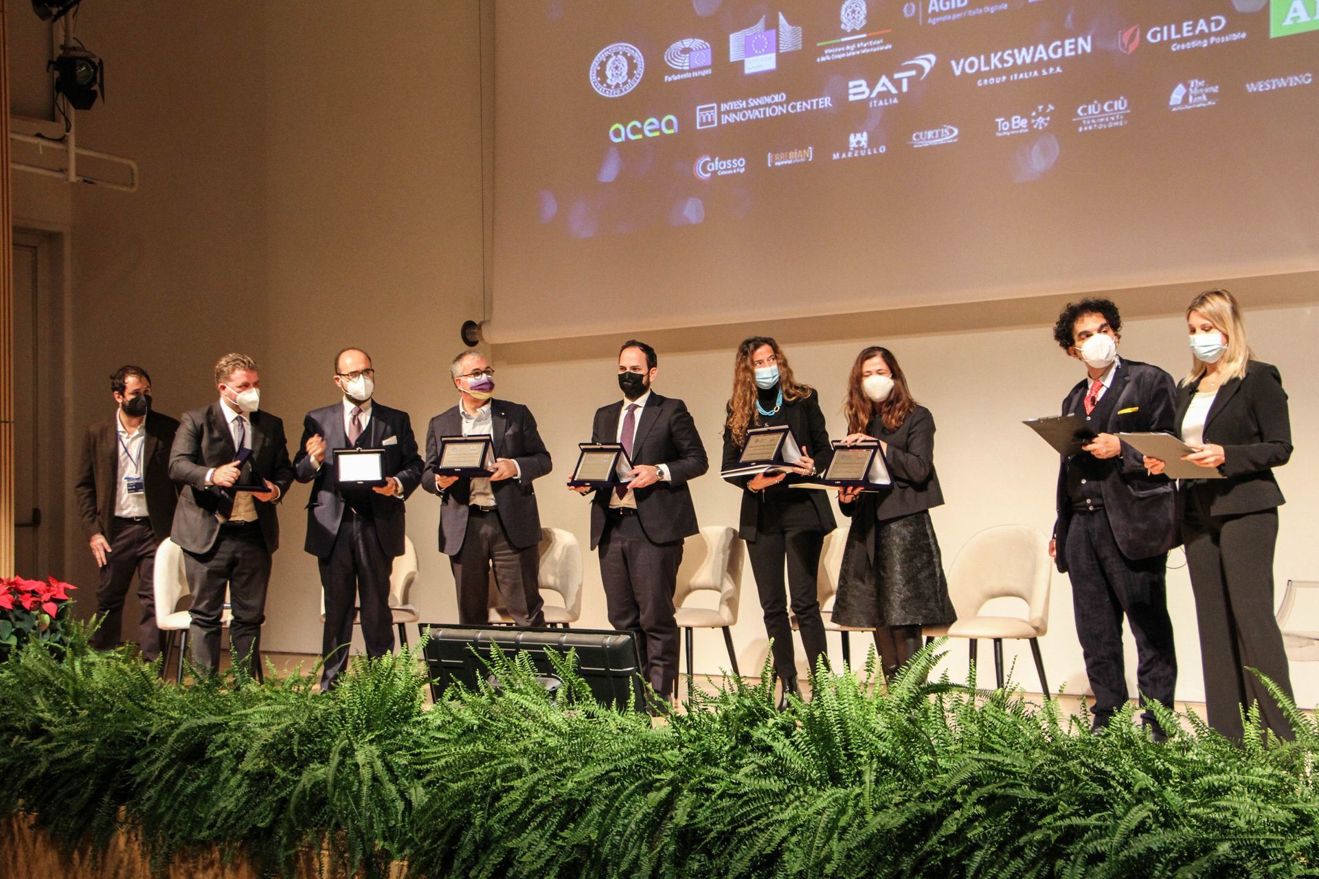 La cerimonia di consegna della quarta edizione del "Premio ANGI" a 30 startup italiane innovative
