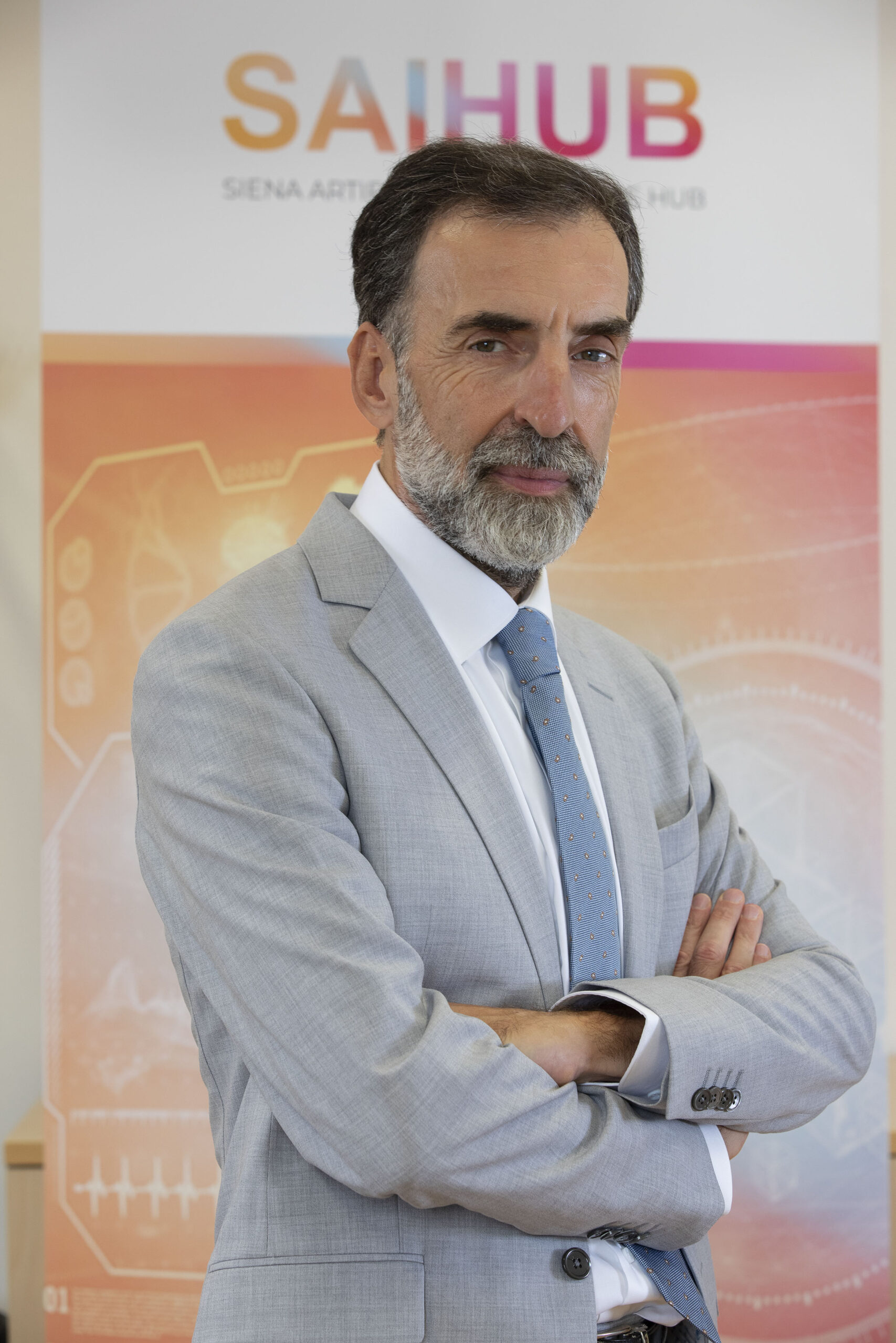 Valter Fraccaro è Presidente di SAIHub, acronimo di Siena Artificial Intelligence Hub, polo di rilievo mondiale nel campo delle Life Sciences