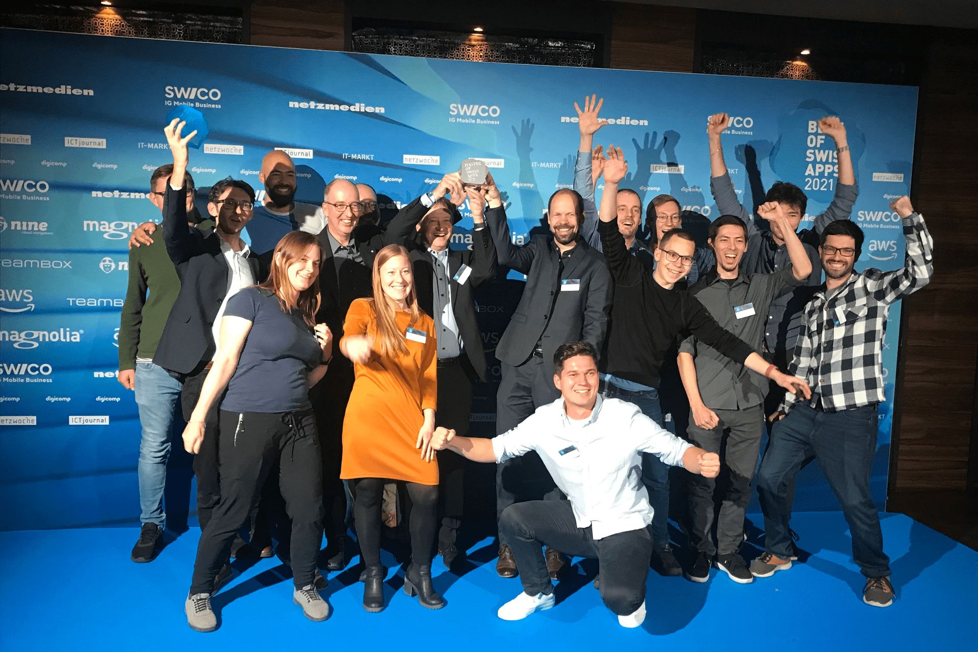 Il team dell'applicazione swisstopo vincitore del premio 2021 "Best of Swiss Apps"