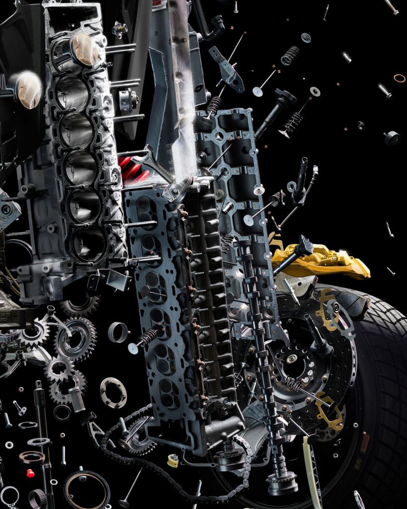 L'obra real i digital "Space Time Memory" creada per l'artista suís Fabian Oefner amb els components individuals del Lamborghini Aventador Ultimae