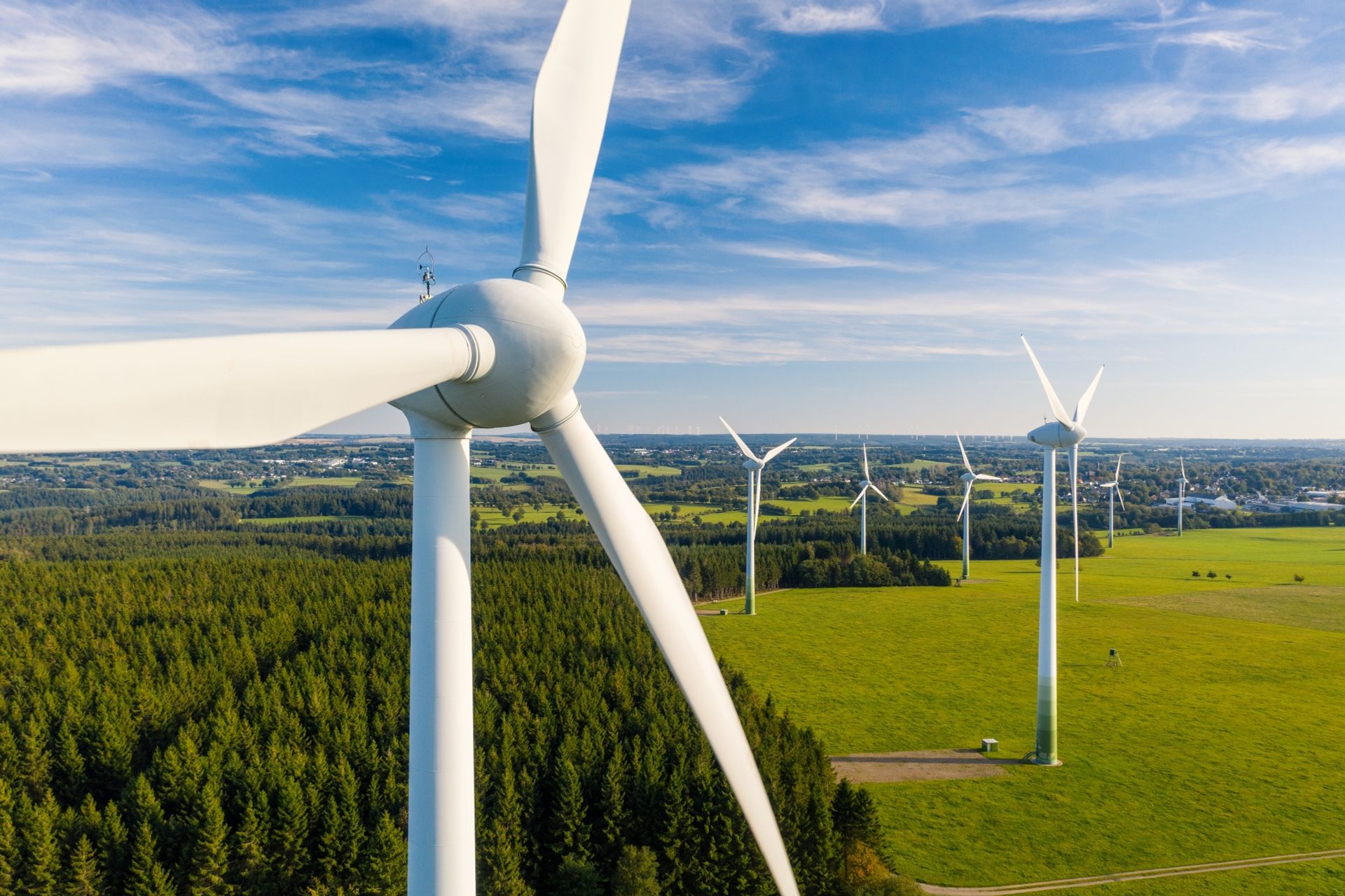 Un parco eolico, o anche fattoria del vento, è un insieme di aerogeneratori (comunemente detti centrali o torri eoliche, e meno correttamente turbine, pale eoliche o mulini a vento) localizzati in un territorio delimitato e interconnessi tra loro, che producono energia elettrica sfruttando l'energia del vento