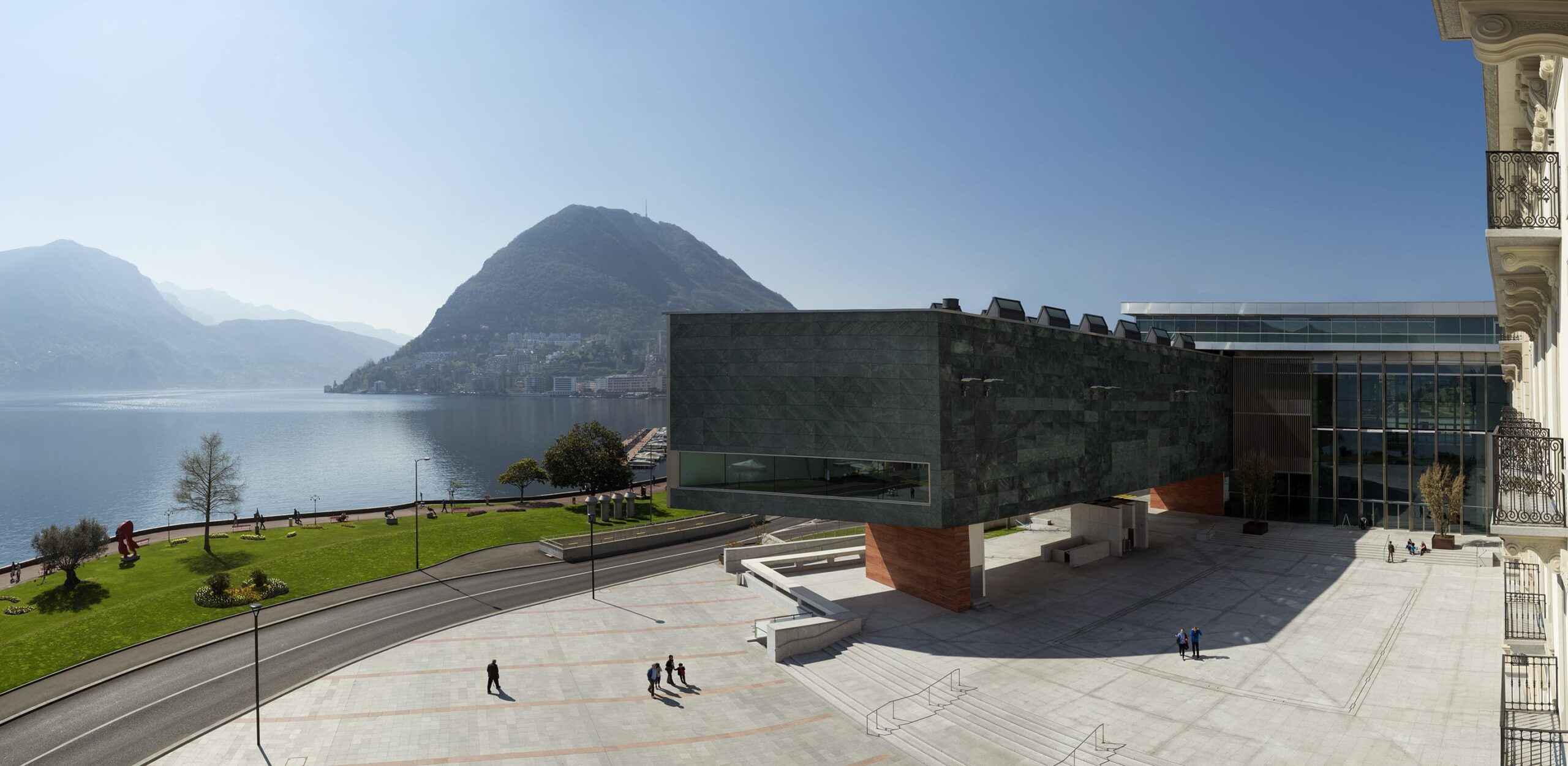 Il LAC, acronimo di Lugano, Arte e Cultura, è un centro culturale adagiato sul lac (lago in lingua francese) Ceresio (Foto: Studio Pagi)
