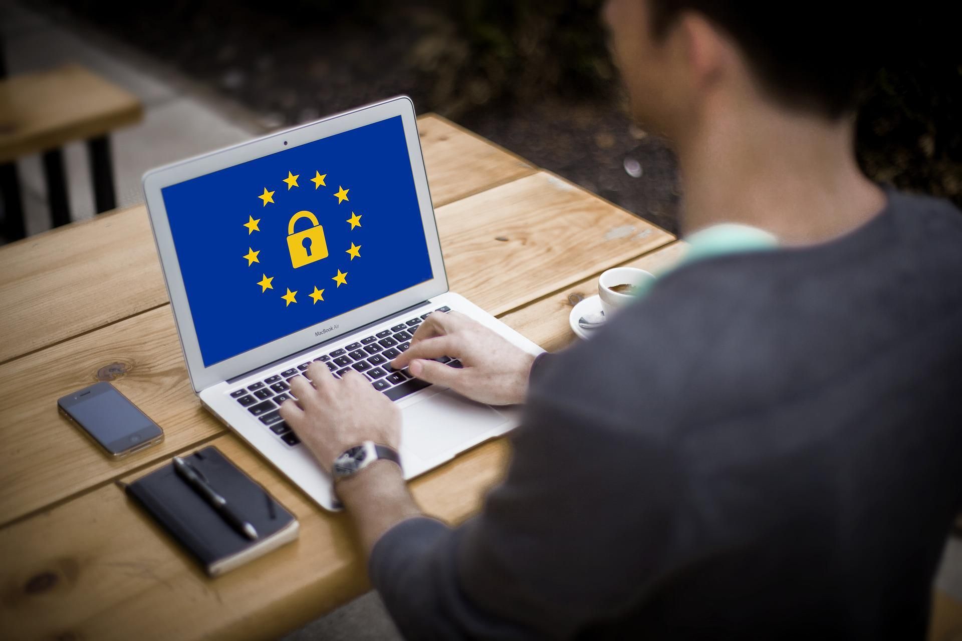 Загальний регламент із захисту даних (англ. GDPR — це абревіатура General Data Protection Regulation), офіційно Регламент (ЄС) № 2016/679 — це регламент Європейського Союзу щодо обробки персональних даних і конфіденційності, прийнятий 27 квітня 2016 року.