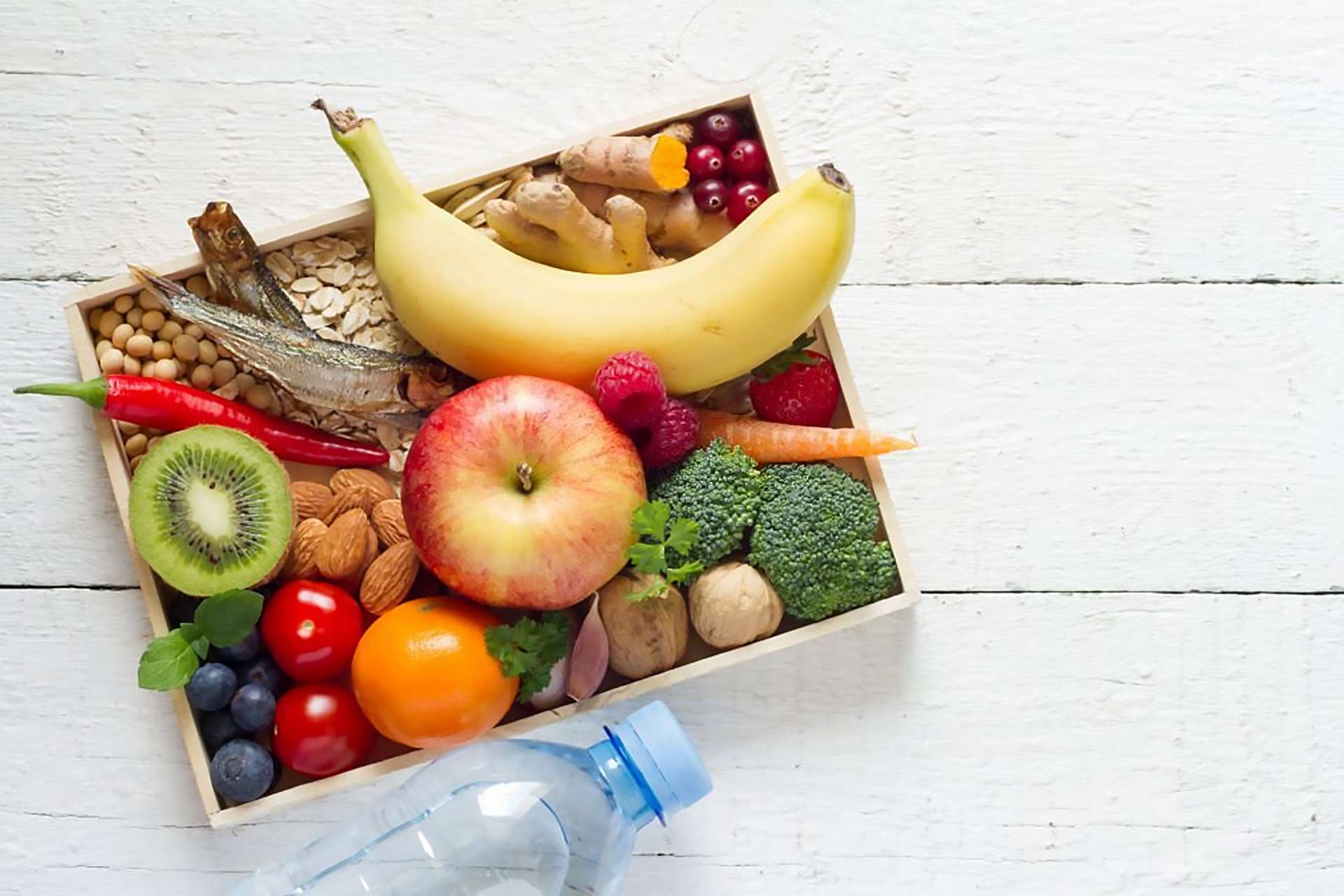 Un regolare consumo di frutta e verdura può garantire un buon rapporto idrico