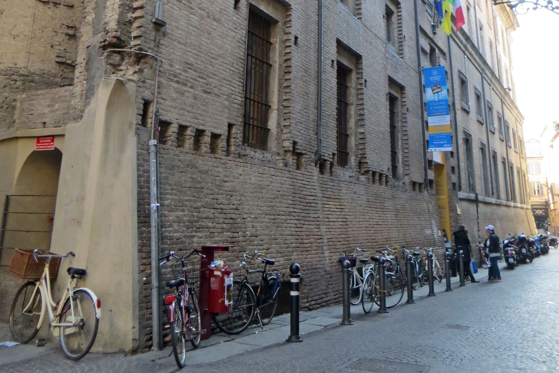 Il Palazzo dell'università nel centro storico di Parma