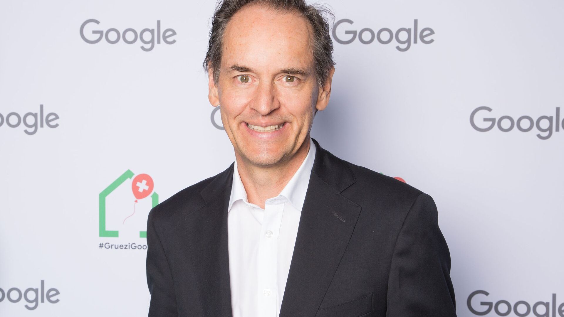 Patrick Warnking, landsdirektør for Google Sveits, deltok på den offisielle åpningen av den nye Google Campus Europaallee i Zürich 27. juni 2022