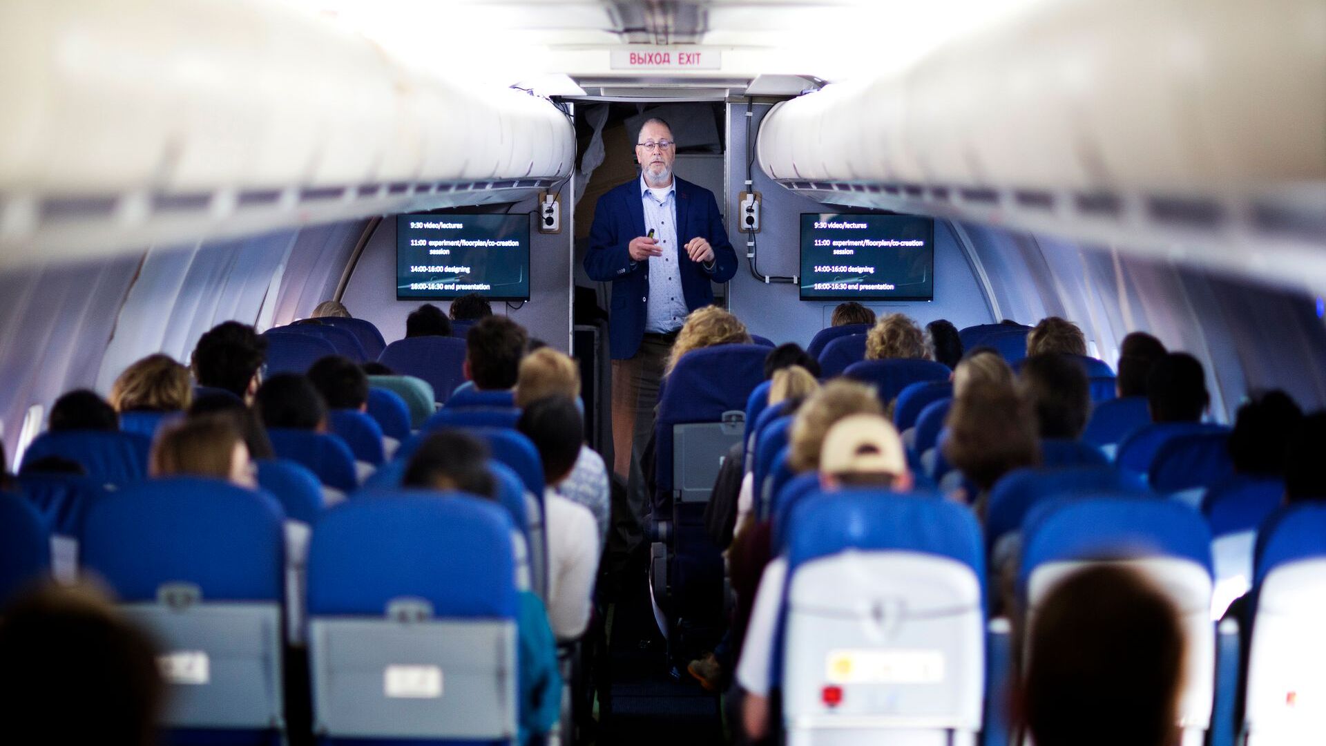 Il confort dei passeggeri dentro l’aereo sostenibile “Flying-V”