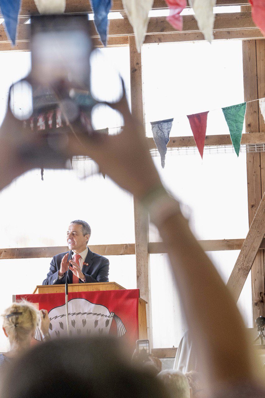 L’allocuzione di Ignazio Cassis, Presidente della Confederazione Svizzera, il Primo Agosto 2022 alla fattoria Stöckweid di Knonau
