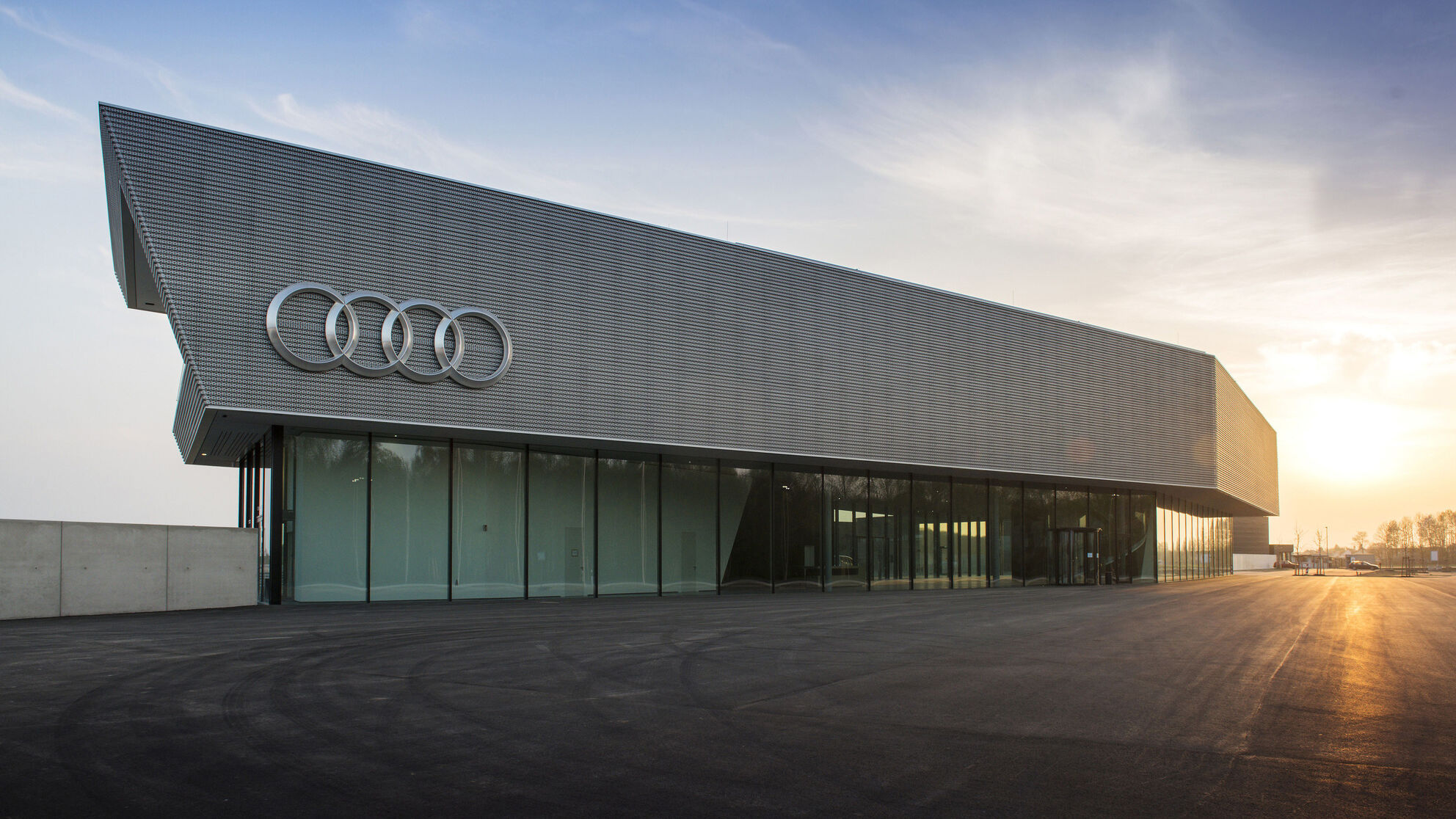 Il Competence Center Motorsport dell'Audi a Neuburg an der Donau in Germania