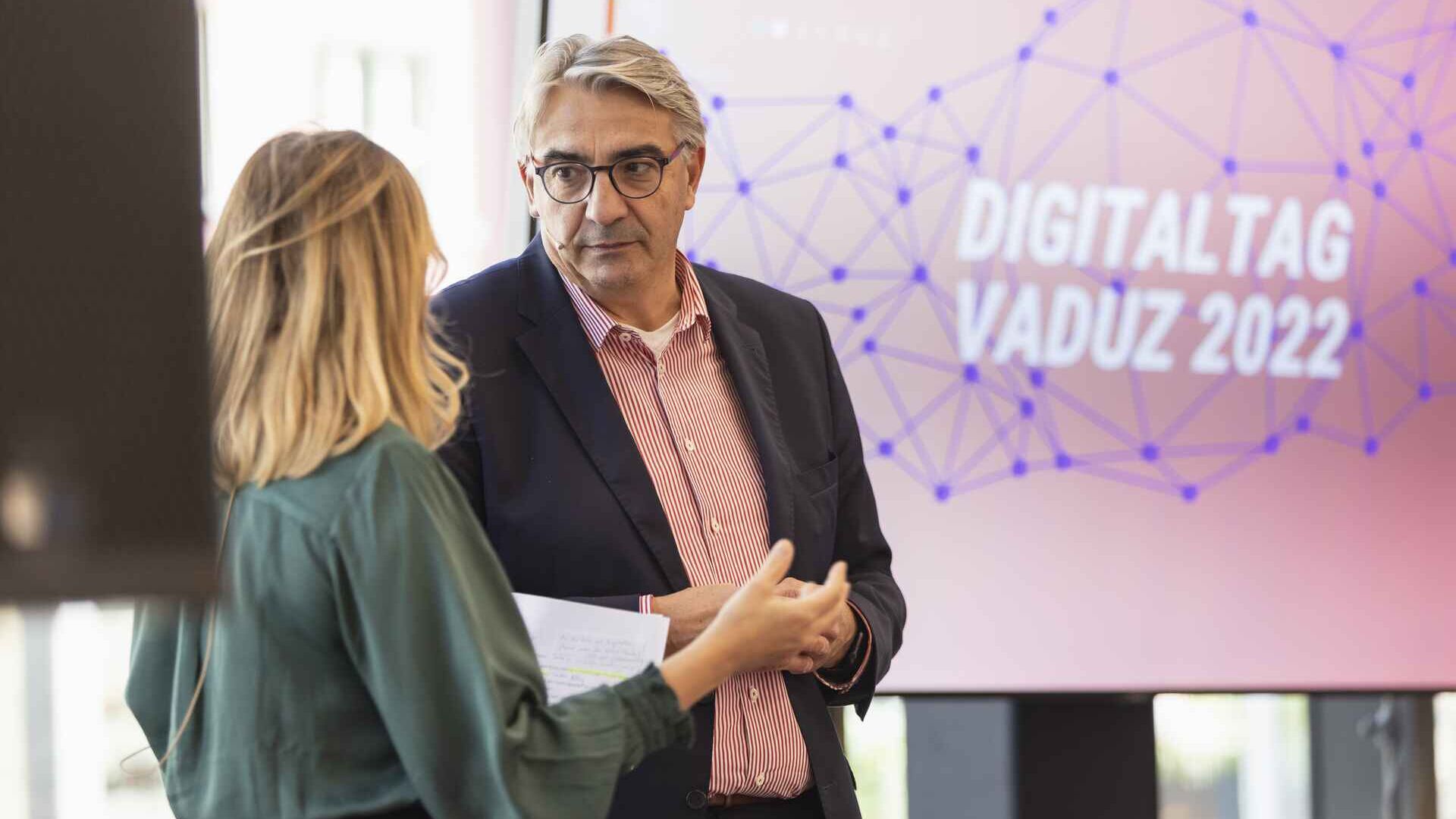 "Digitaltag Vaduz"는 15년 2022월 XNUMX일 토요일 리히텐슈타인 공국 수도의 미술관에서 환영을 받았습니다.