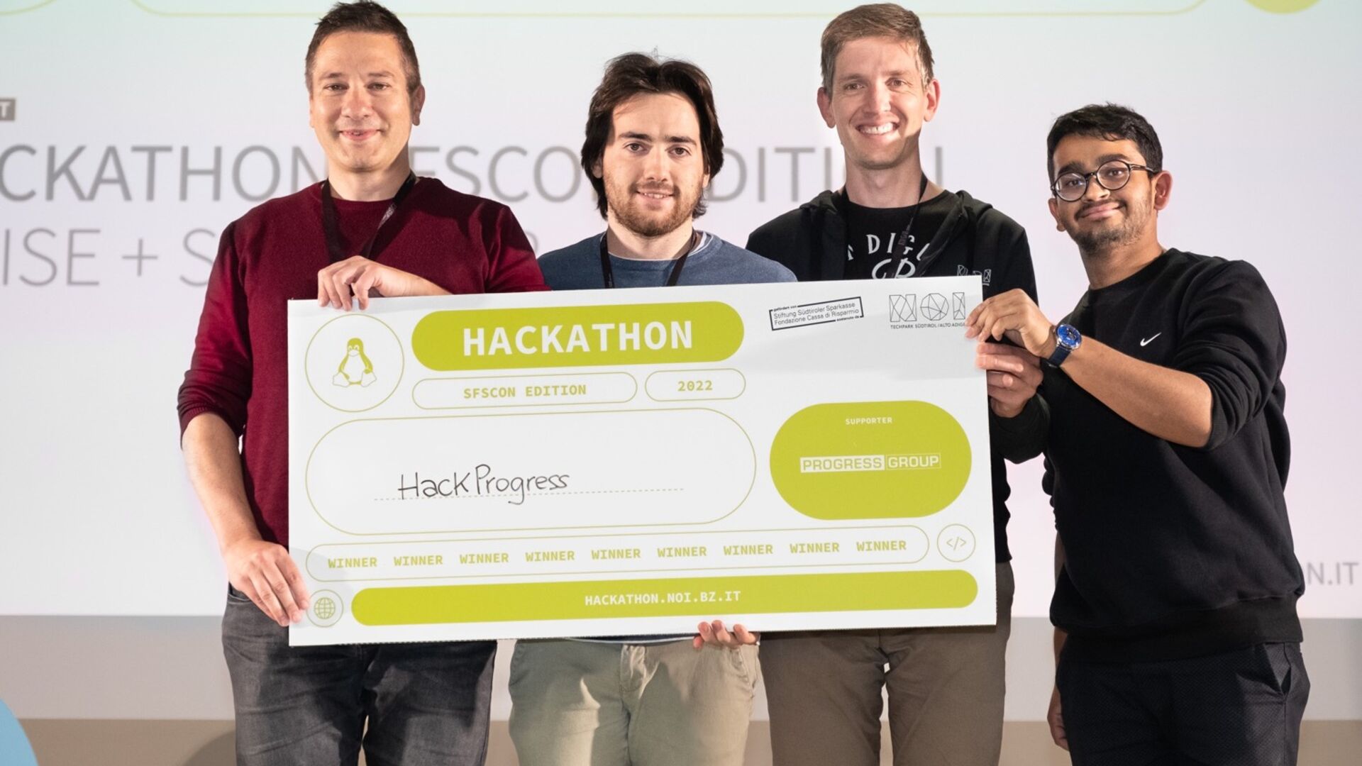 I vincitori 2022 della “NOI Hackathon SFScon Edition” a Bolzano l'11 e 12 novembre Hack Progress per Progress Group