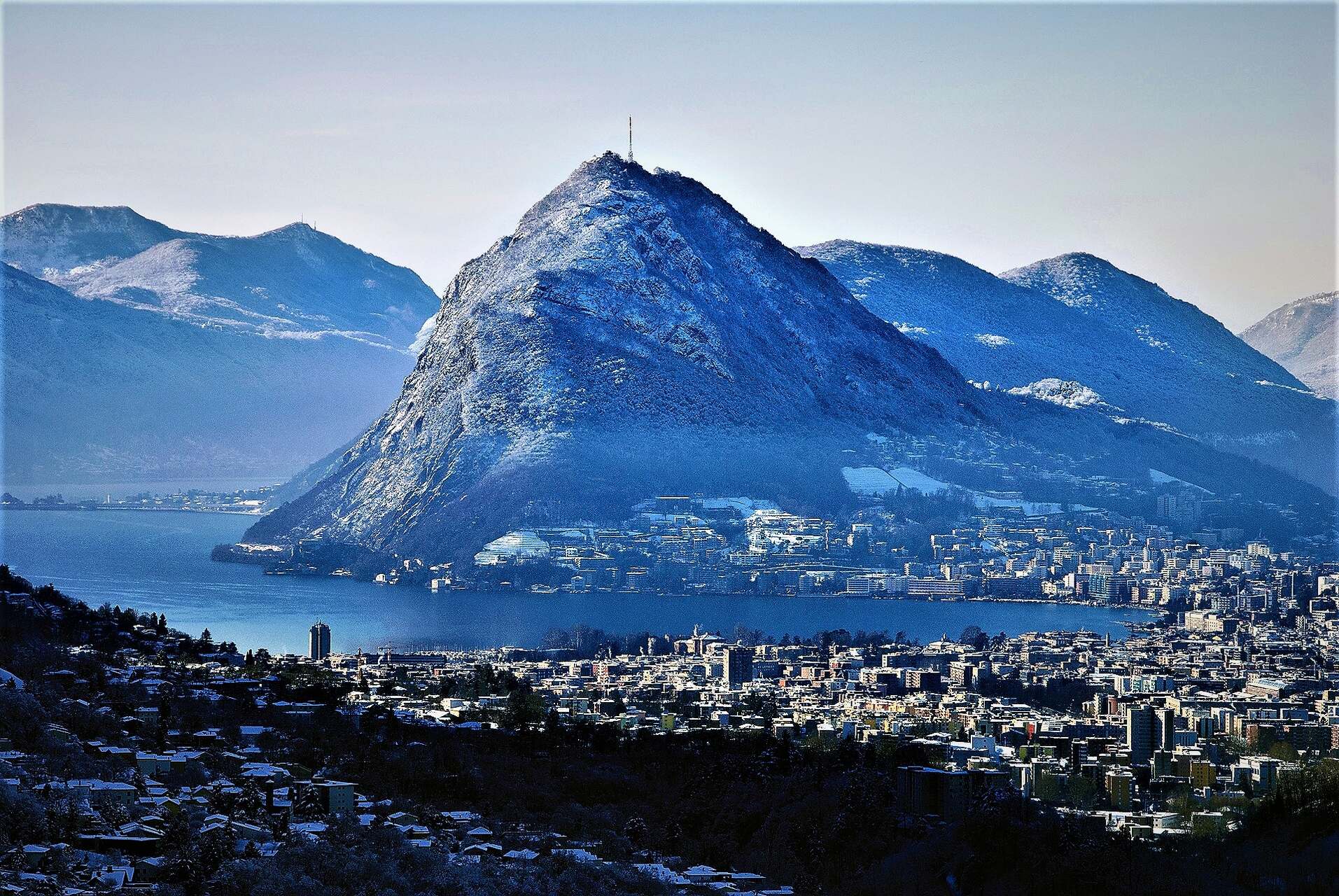 Ente Turistico del Luganese: la città di Lugano nel Canton Ticino e il Monte San Salvatore