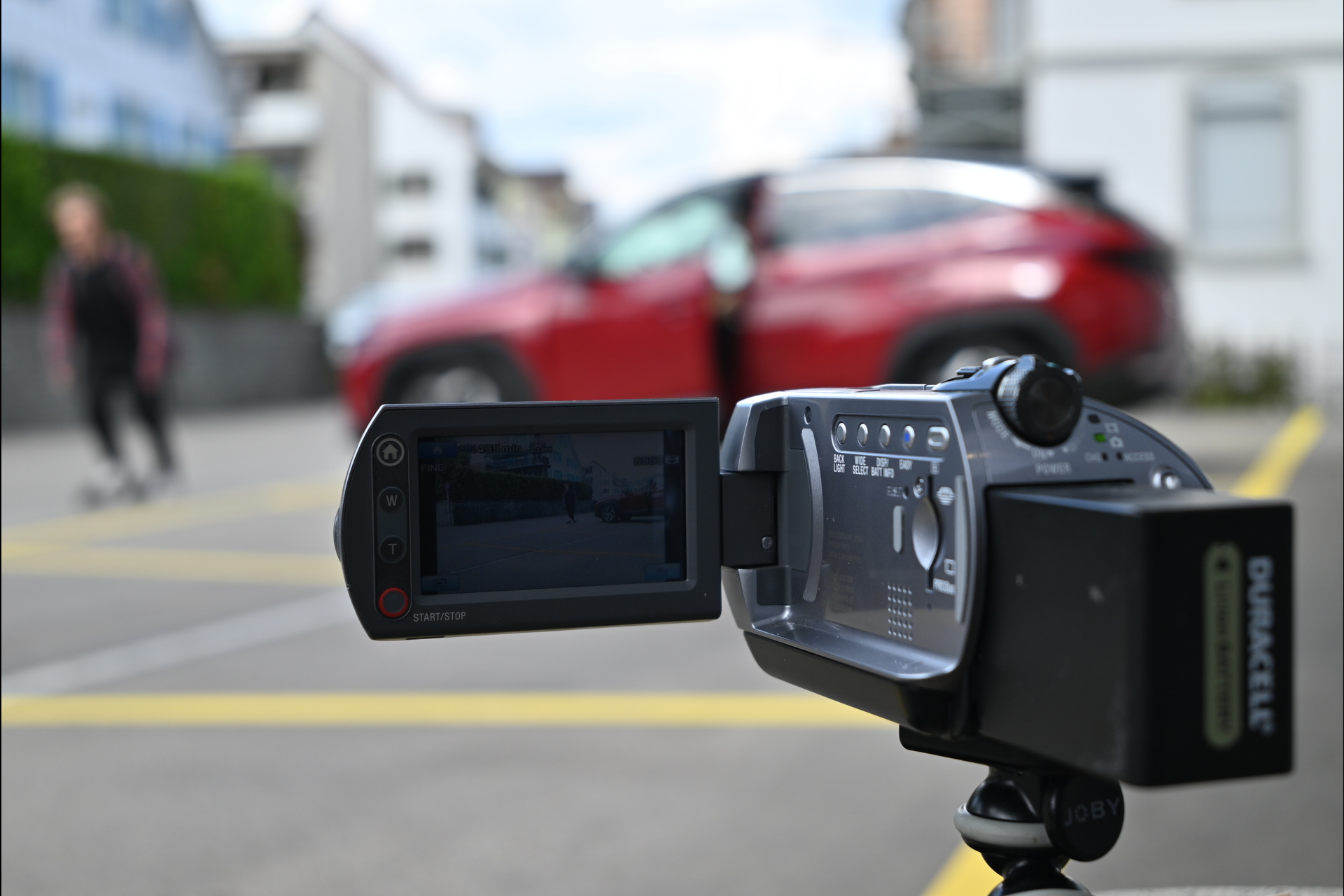 Autonom bil: fokus på samspillet mellom fotgjengere og førerløse biler EMPA-forskere under pilotstudien i Thalwil