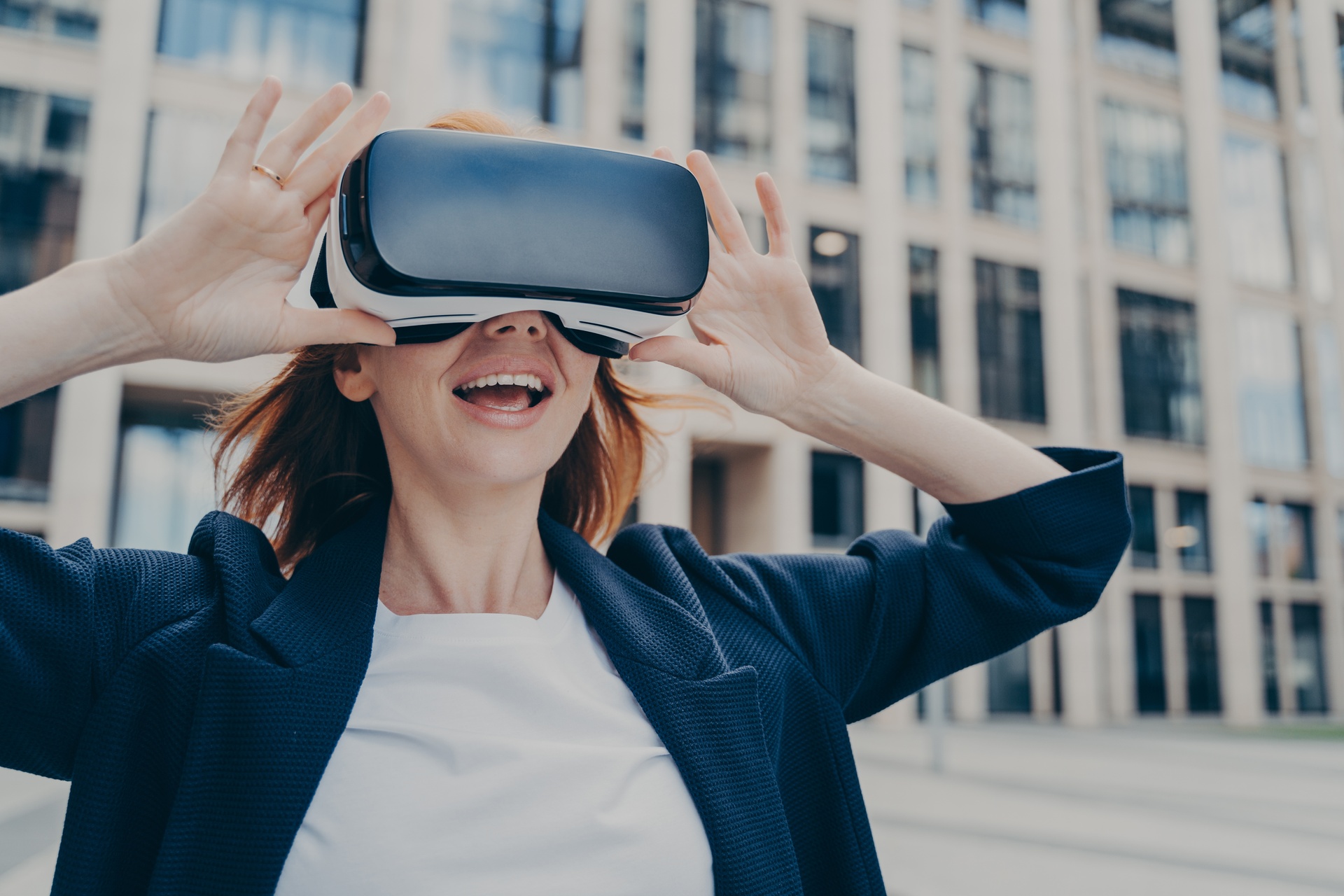 สมาร์ทโฟน 6G: ผู้ชม Virtual Reality ยังคงเทอะทะและอึดอัด แต่ประมาณปี 2030 ทุกอย่างอาจเปลี่ยนแปลงได้
