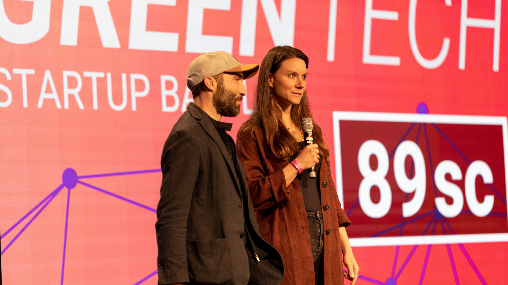 Swiss Digital Days: završni događaj "Swiss Digital Days" 2022. u Freiruumu u Zugu (Cug) 27. oktobra: ceremonija dodjele nagrada inicijative "Greentech Startup Battle" uz vibooovu pobjedu