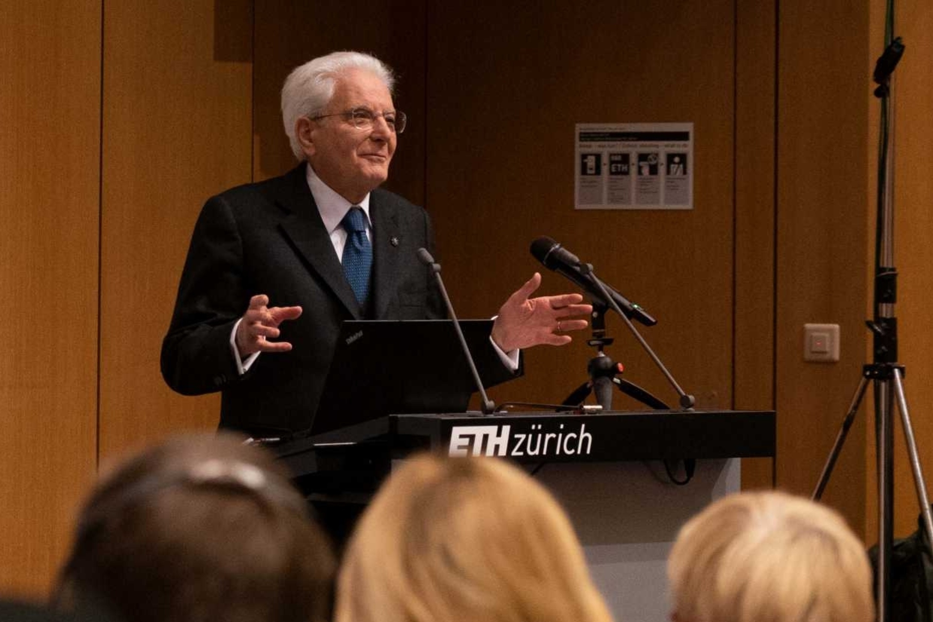 Sergio Mattarella održao je govor na ETH Zurich tijekom svog trodnevnog posjeta Švicarskoj 28., 29. i 30. studenog 2022.