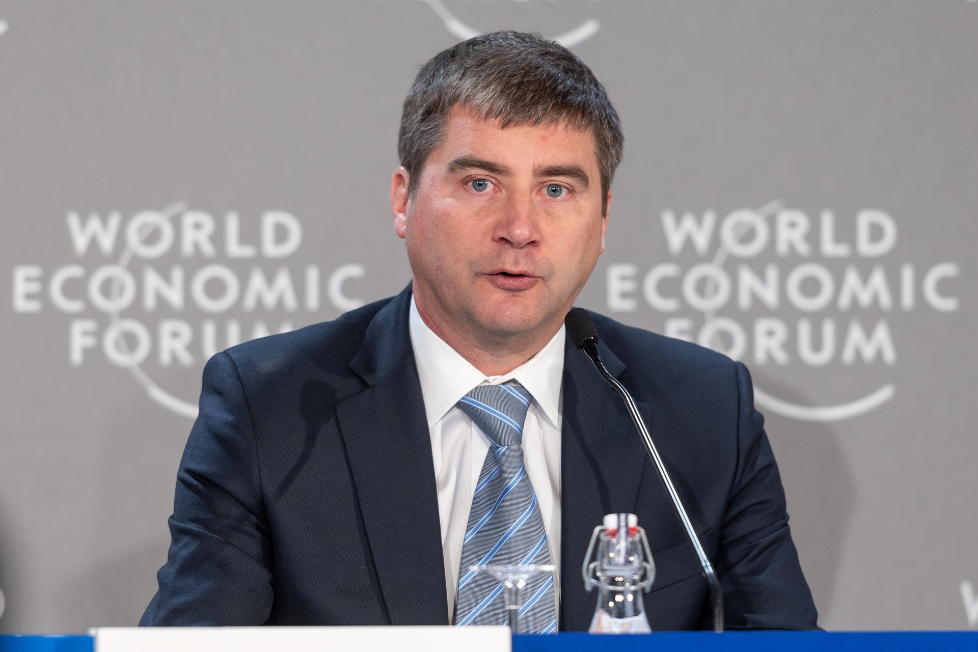 Cybersecurity: presentasi "Global Cybersecurity Outlook" edisi 2023 di World Economic Forum di Davos: pidato oleh Jeremy Jurgens, direktur jenderal WEF