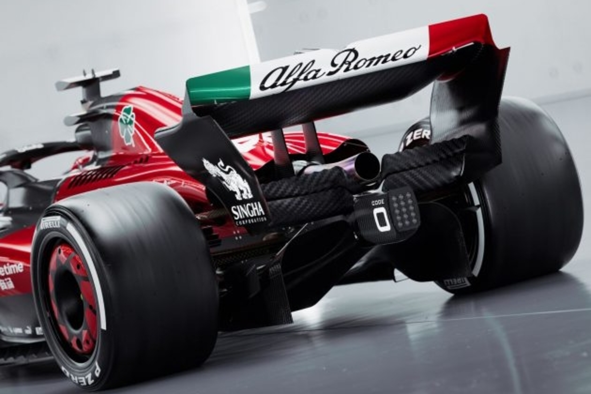 Gervigreind: tæknileg umgjörð Alfa Romeo F1 Team Stake C43 hefur verið endurskoðuð af fransk-þýska verkfræðingnum Jan Monchaux