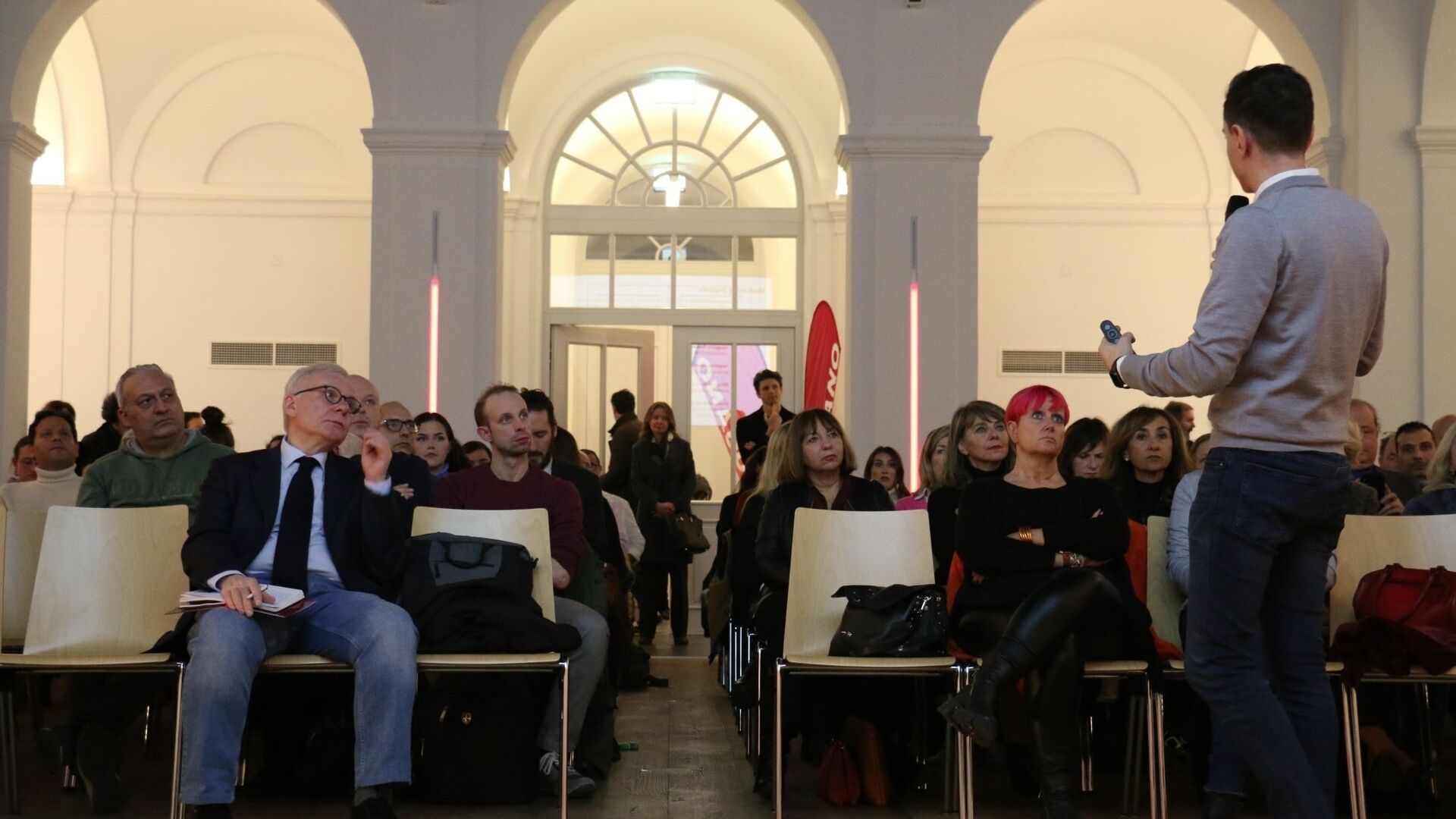 Lugano Living Lab: l’intervento dell’esperto Federico Viganò il 13 febbraio 2023 all’Ex Asilo Ciani in occasione dell’incontro “Come usare il digitale per promuovere la propria attività a Lugano”