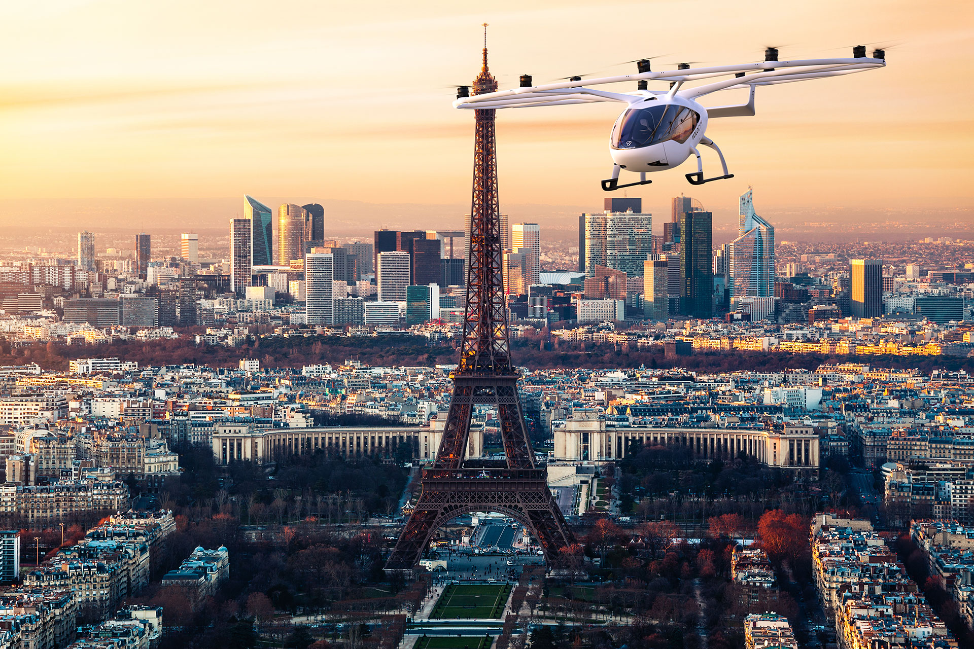 Taxi volanti: un eVTOL in volo sopra Parigi