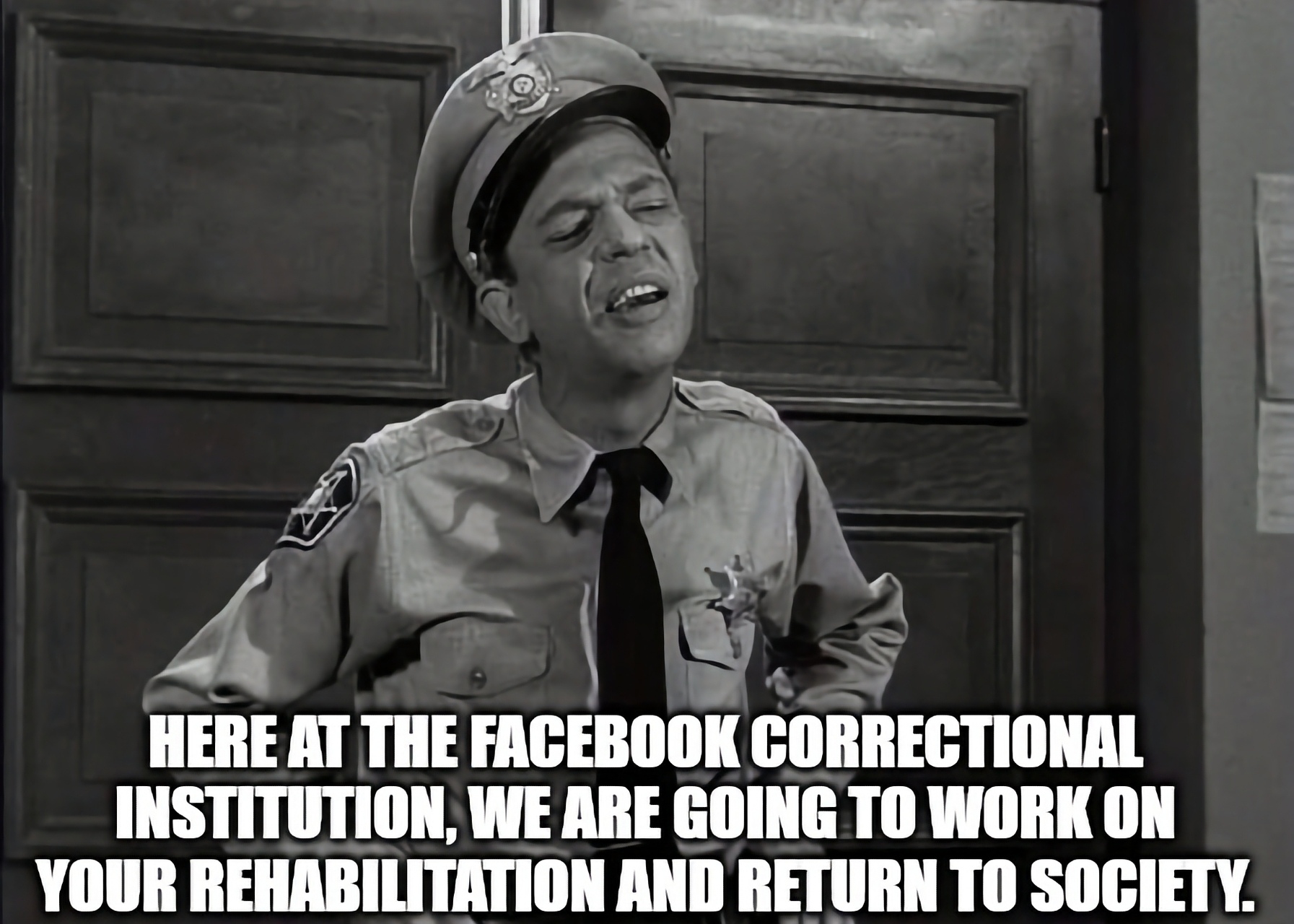 Facebook: Facebookтун модерация саясатынан шыктанган "мем" (б.а. Интернеттеги сатиралык мультфильм) өтө күмөндүү деп табылган (Picture: imgflip.com)