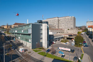 Solette: la sede del Centre Hospitalier Universitaire Vaudois (CHUV) od Ospedale Universitario della città di Losanna in Svizzera