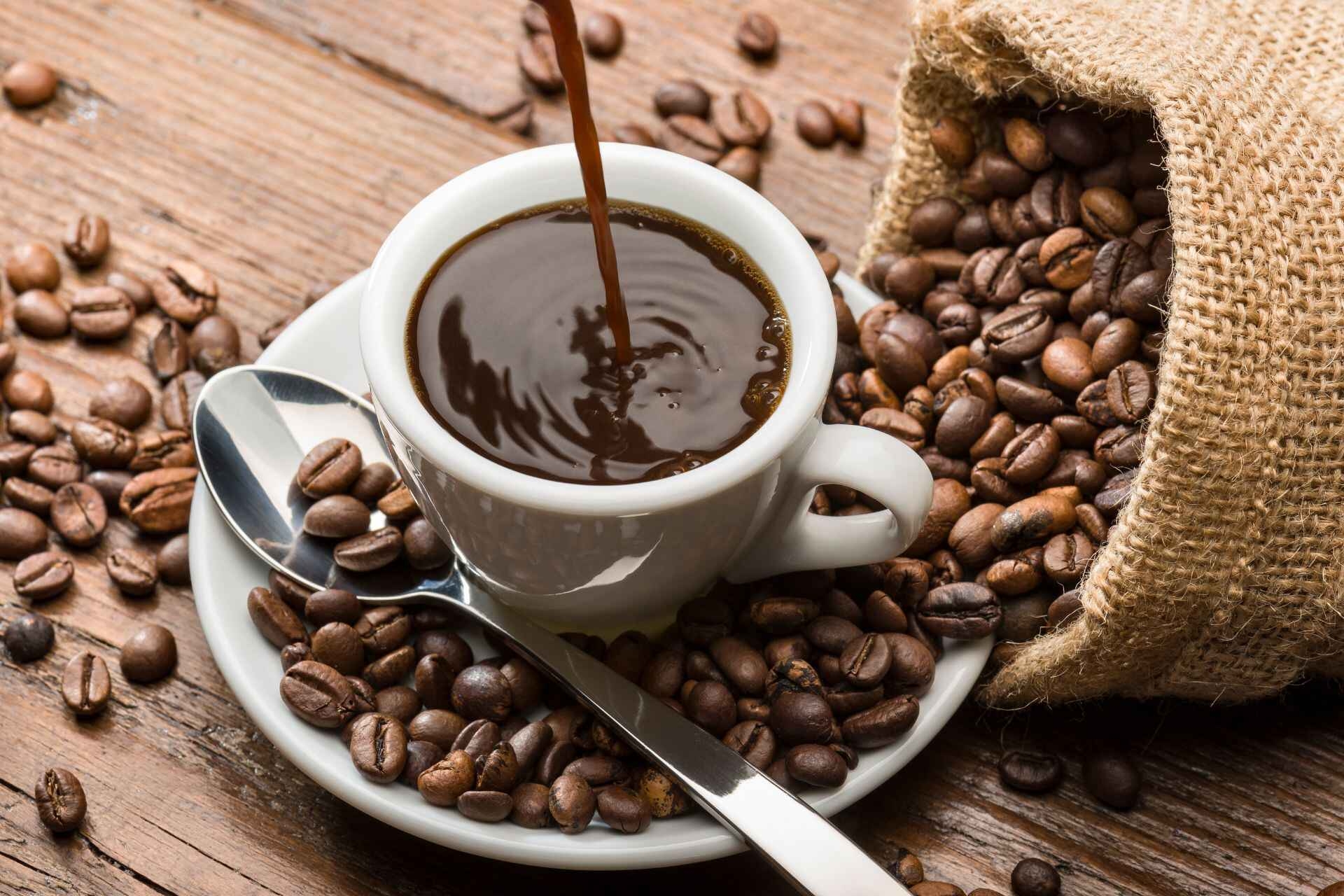 Ulcera gastrica: si sconsiglia il consumo caffè, anche di quello decaffeinato