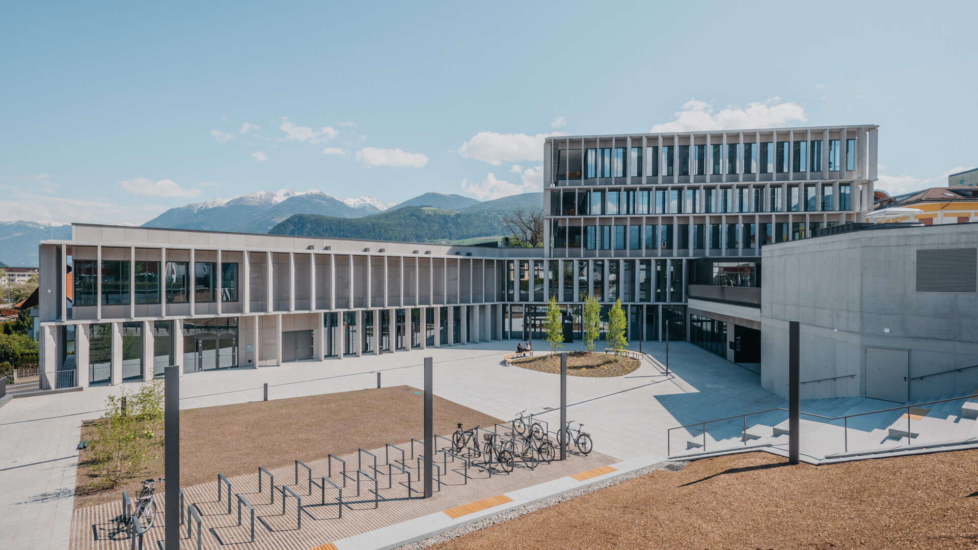 NOI Techpark: il centro per la mobilità sostenibile del futuro di Brunico in Alto Adige