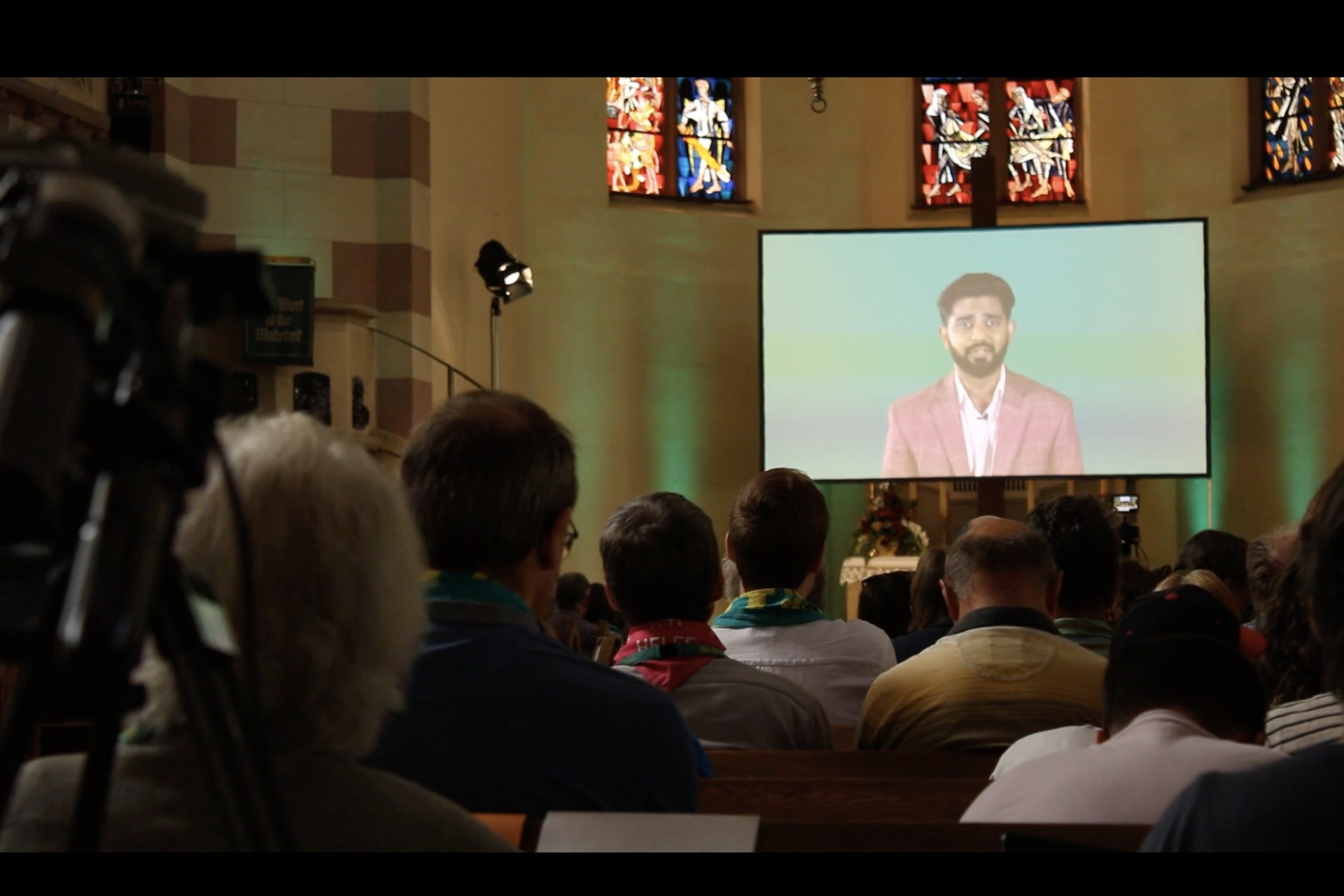 Agama: Kebaktian yang dihasilkan AI di Fürth, Bavaria