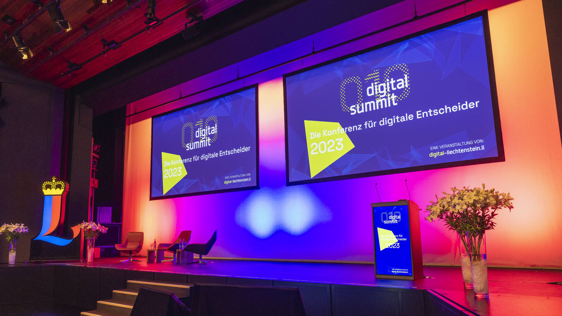 Digital Summit 2023: сцена