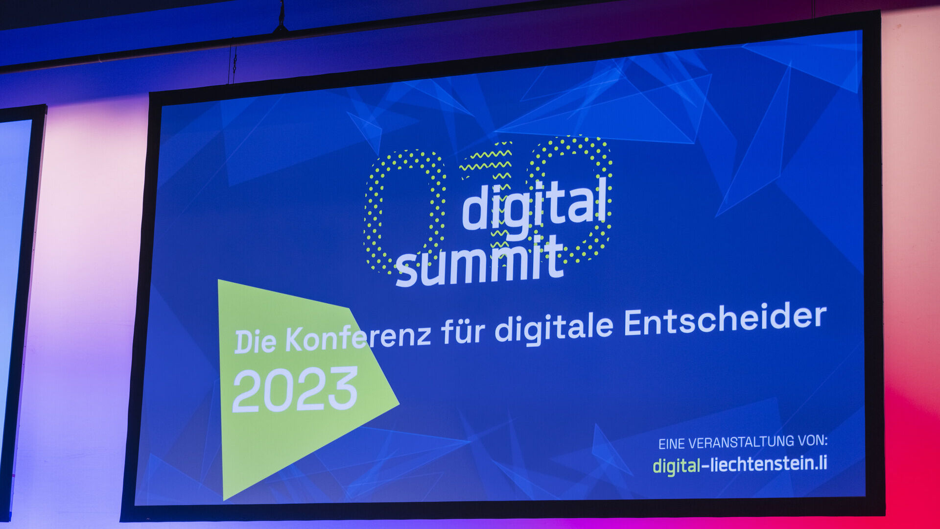 Digital Summit 2023: сцена