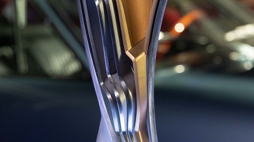 Auto d’Epoca: il trofeo del premio “Best of Show” dell’edizione 2023 del Concorso d'Eleganza Villa d'Este