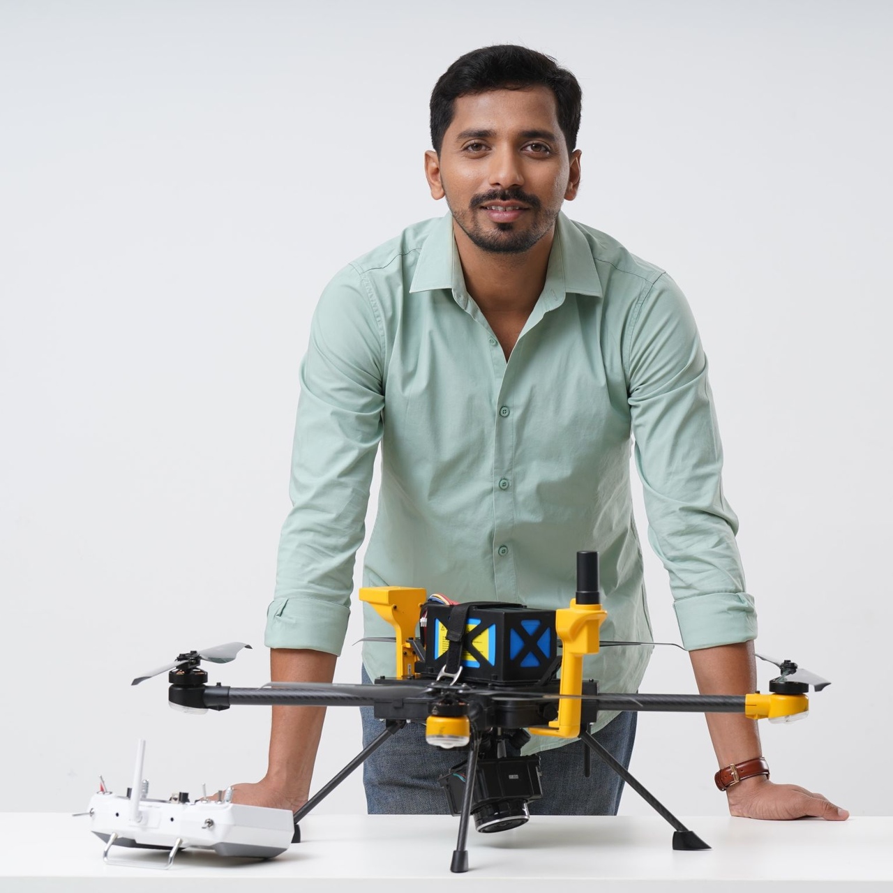 Droni: Vipul Singh, CEO di AEREO, già Aarav Unmanned Systems