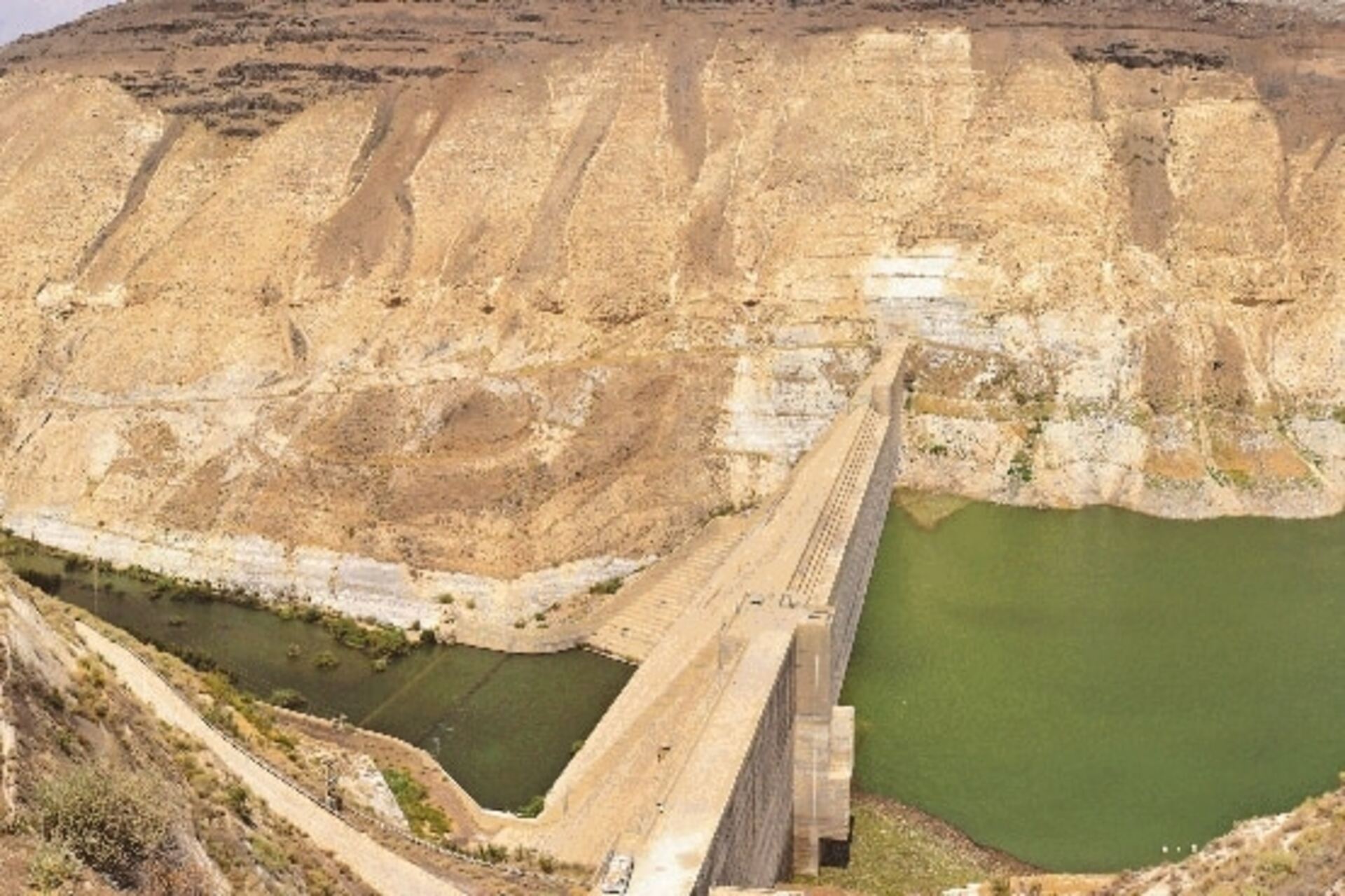 Christian Frutiger: Al-Wehda-dæmningen mellem Syrien og Jordan