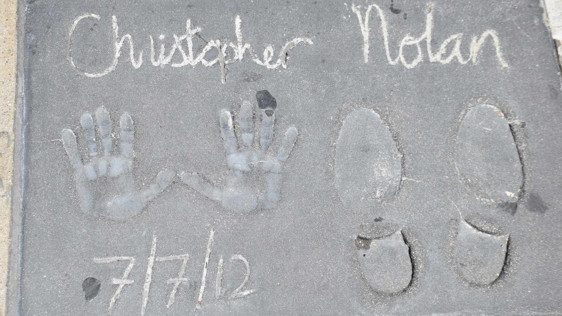 クリストファー・ノーランの手形と靴跡