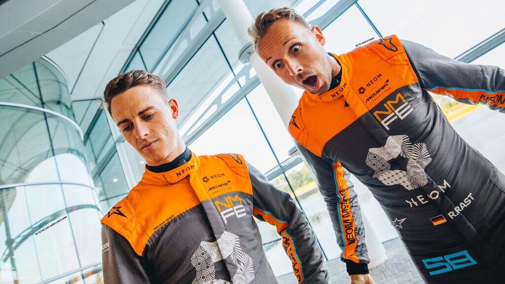 NEOM McLaren: Jake Hughes e René Rast
