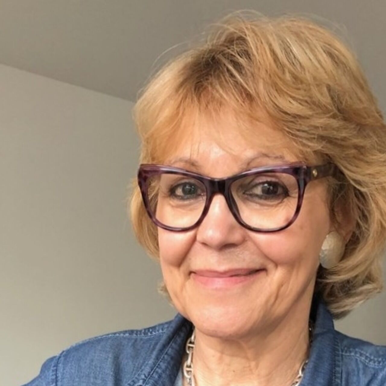 Michèle Kottelat: suuri sveitsiläinen kiertotalouden asiantuntija