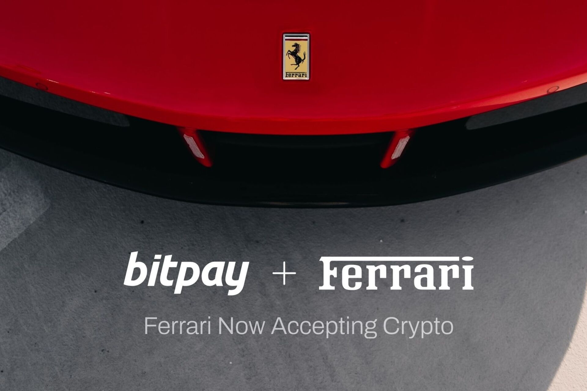 Ferrari: la key visual della collaborazione americana con BitPay