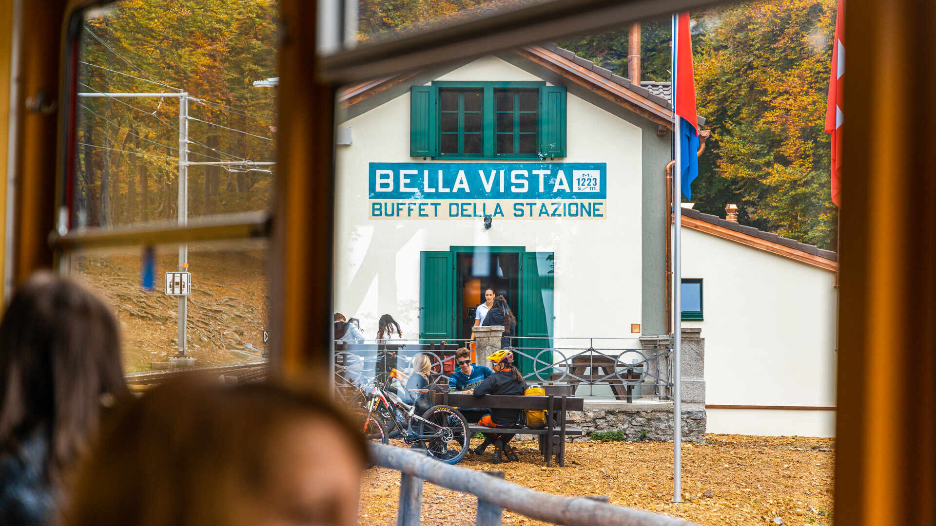 Monte Generoso: Bellavista Buffet деңиз деңгээлинен 1223 метр бийиктикте