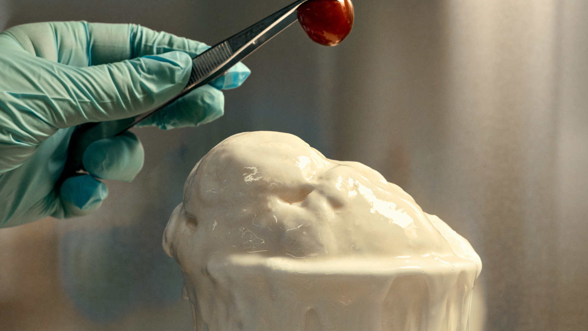 Plastique : la glace à la vanille d'Eleonora Ortolani fabriquée à partir de déchets plastiques