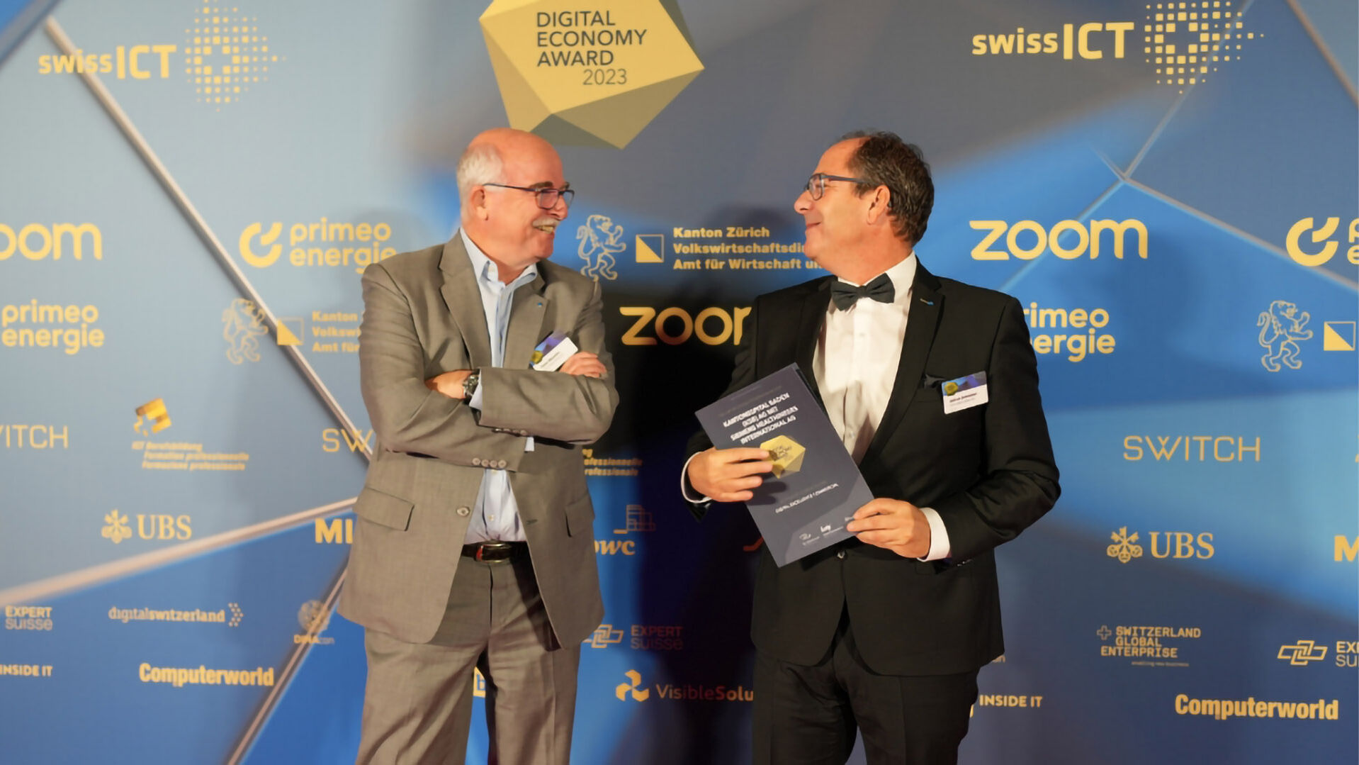 Санариптик экономика сыйлыгы: 16-жылдын 2023-ноябрында Швейцариянын Цюрих шаарындагы Халленстадиондогу сыйлык тапшыруу аземинин фотогалереясы