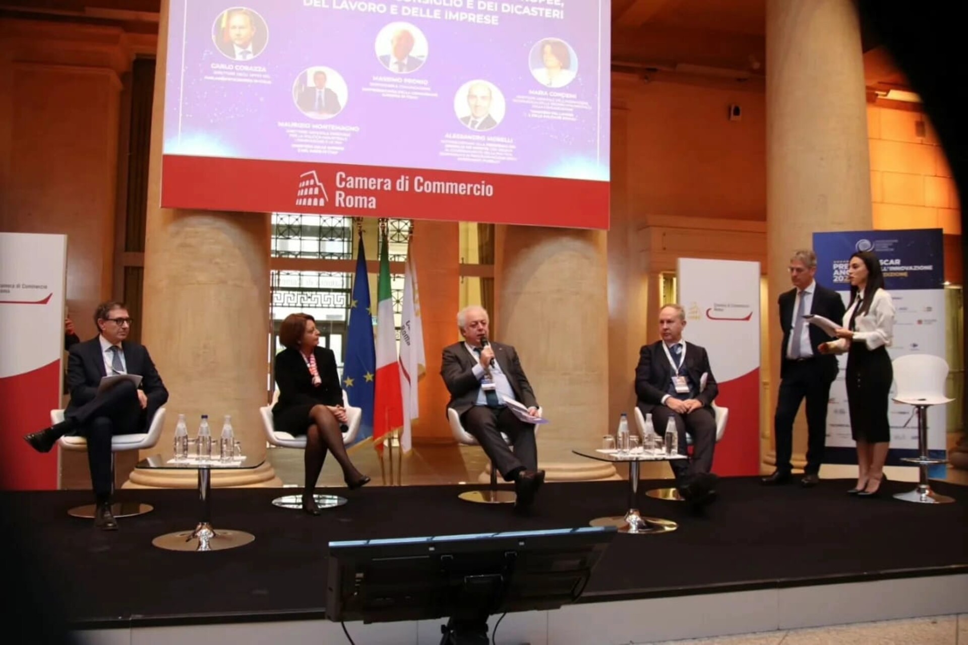 Innovation Oscar: "Sjätte rapporten om tillståndet för ungdomar och innovation i Italien" utarbetad av den vetenskapliga kommittén