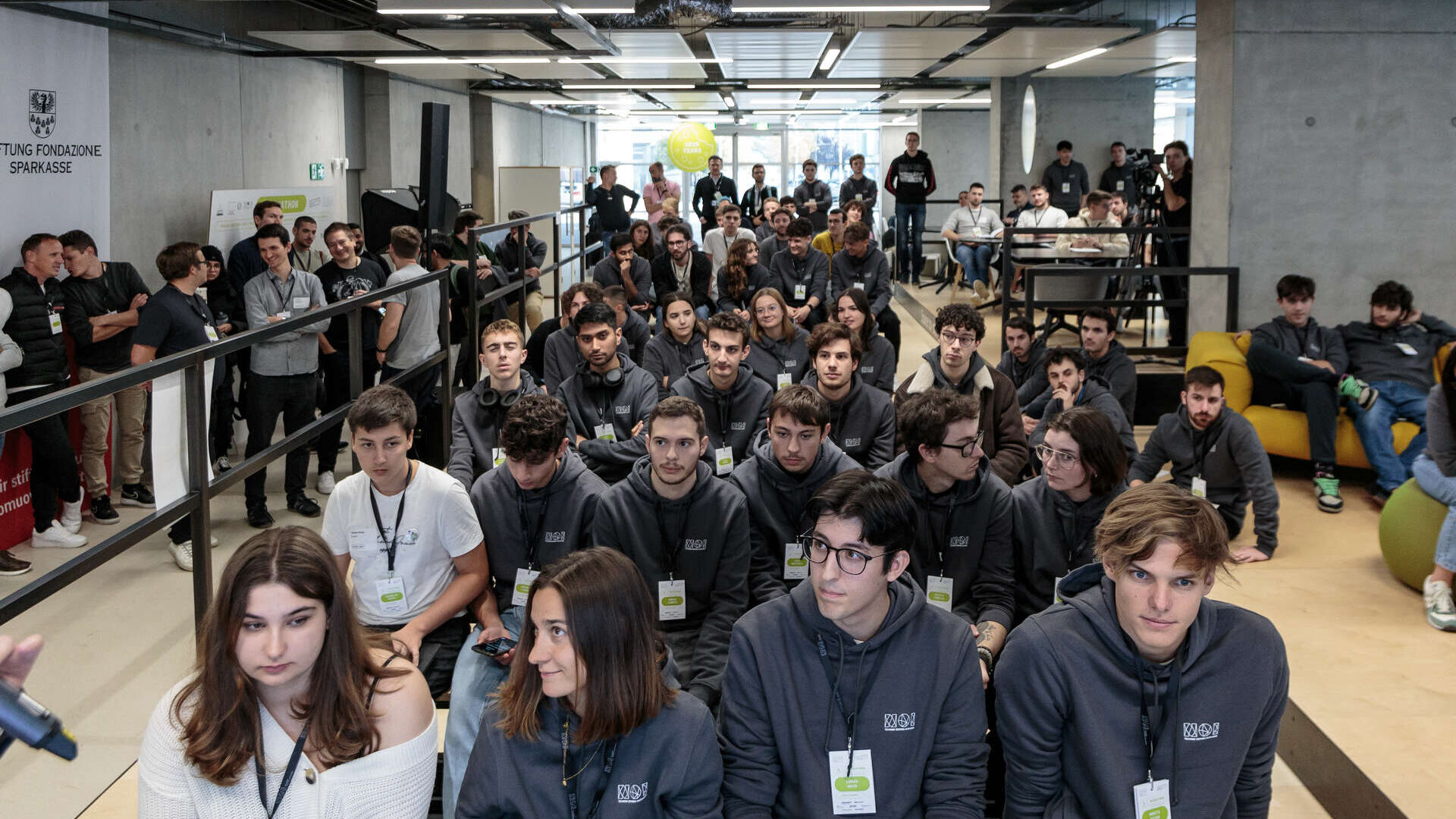 NOI Hackathon SFSCON Edition: cei 90 de participanți ai ediției 2023