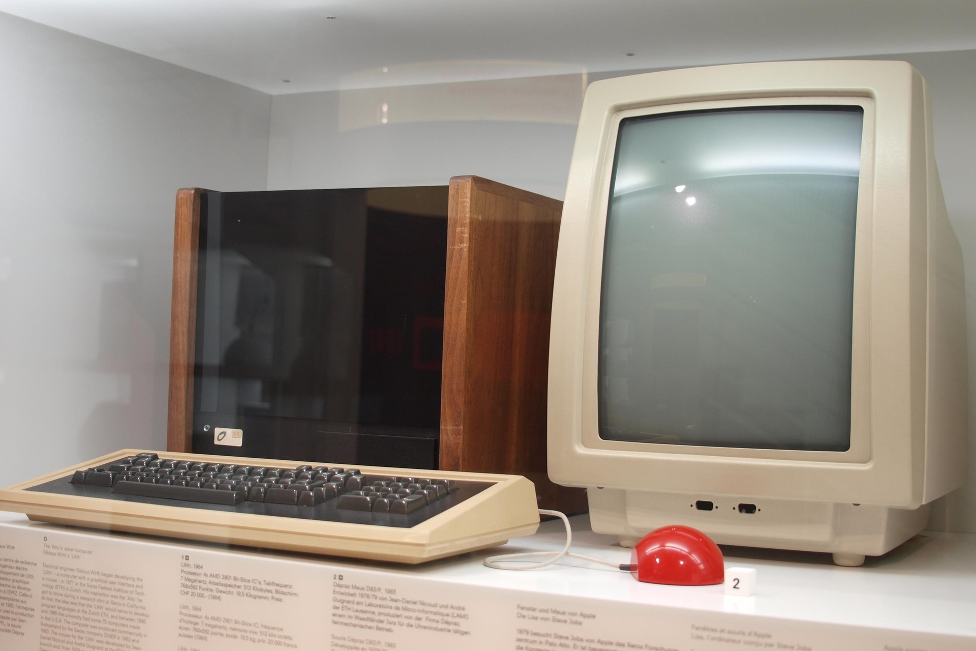 Niklaus Wirth: Lilith was one of the world's first workstations