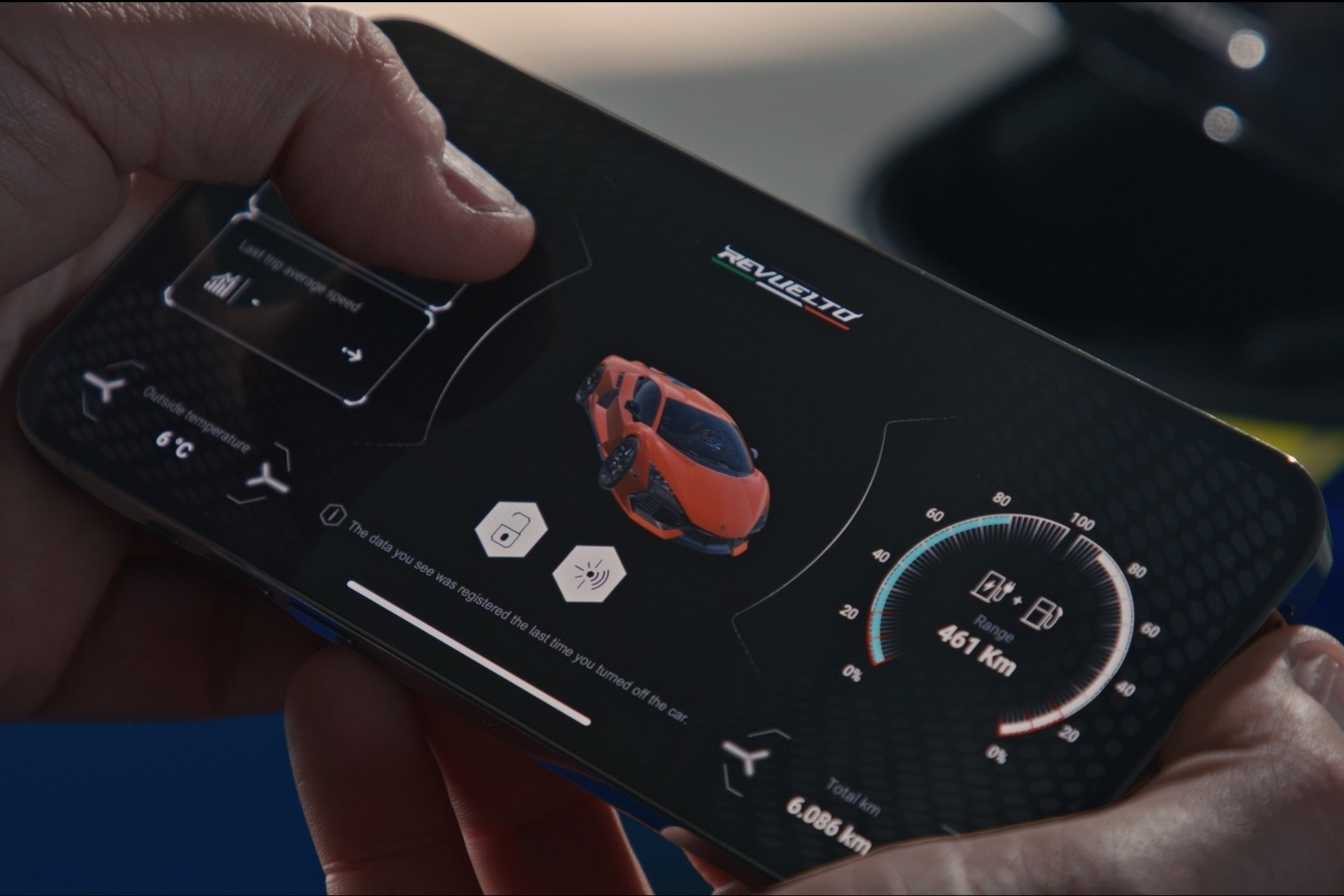 Telemetry X: Lamborghini ha sviluppato un sistema che integra coach da remoto in tempo reale, rilevamento di dati biometrici e copilota digitale